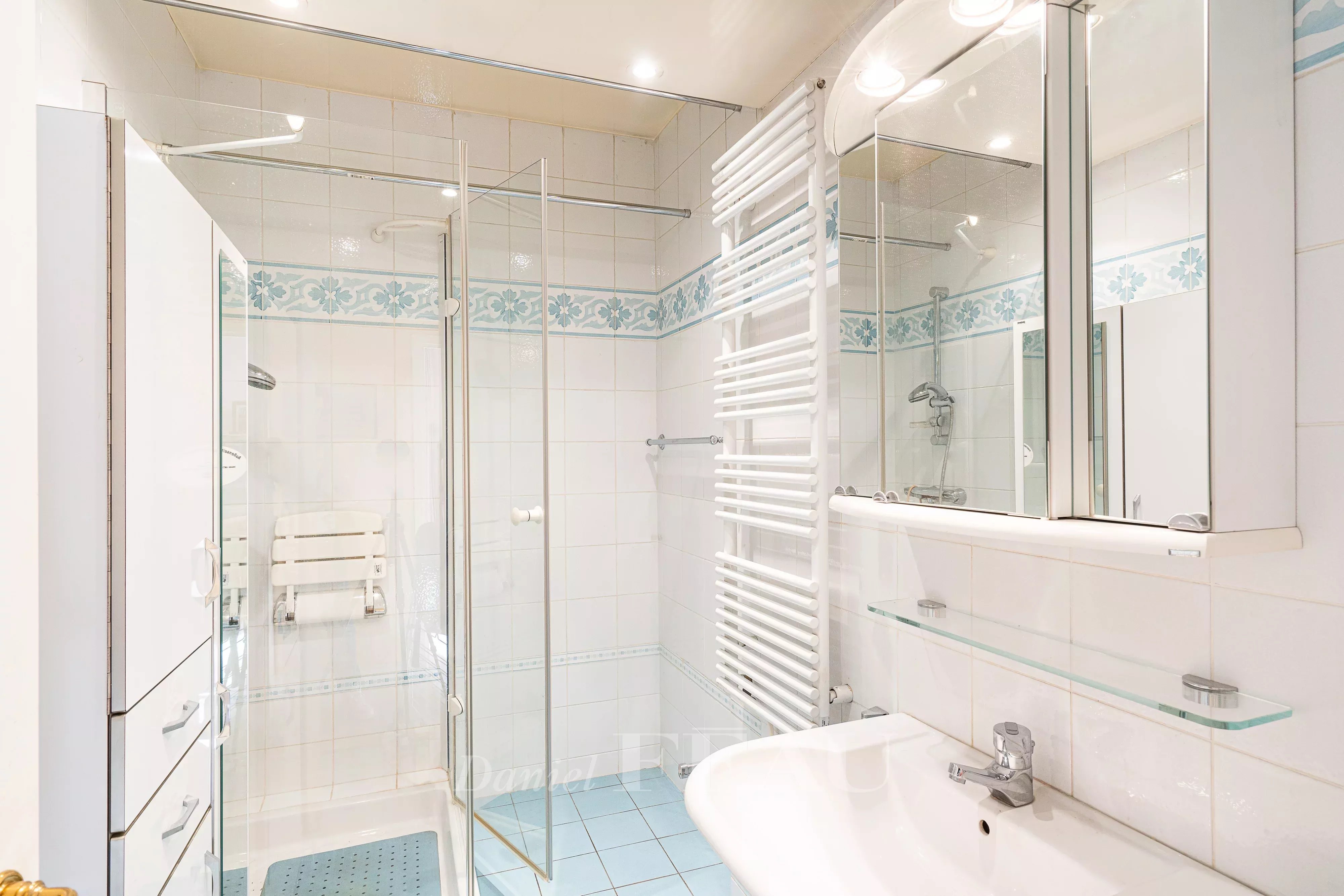 Sale Apartment Neuilly-sur-Seine
