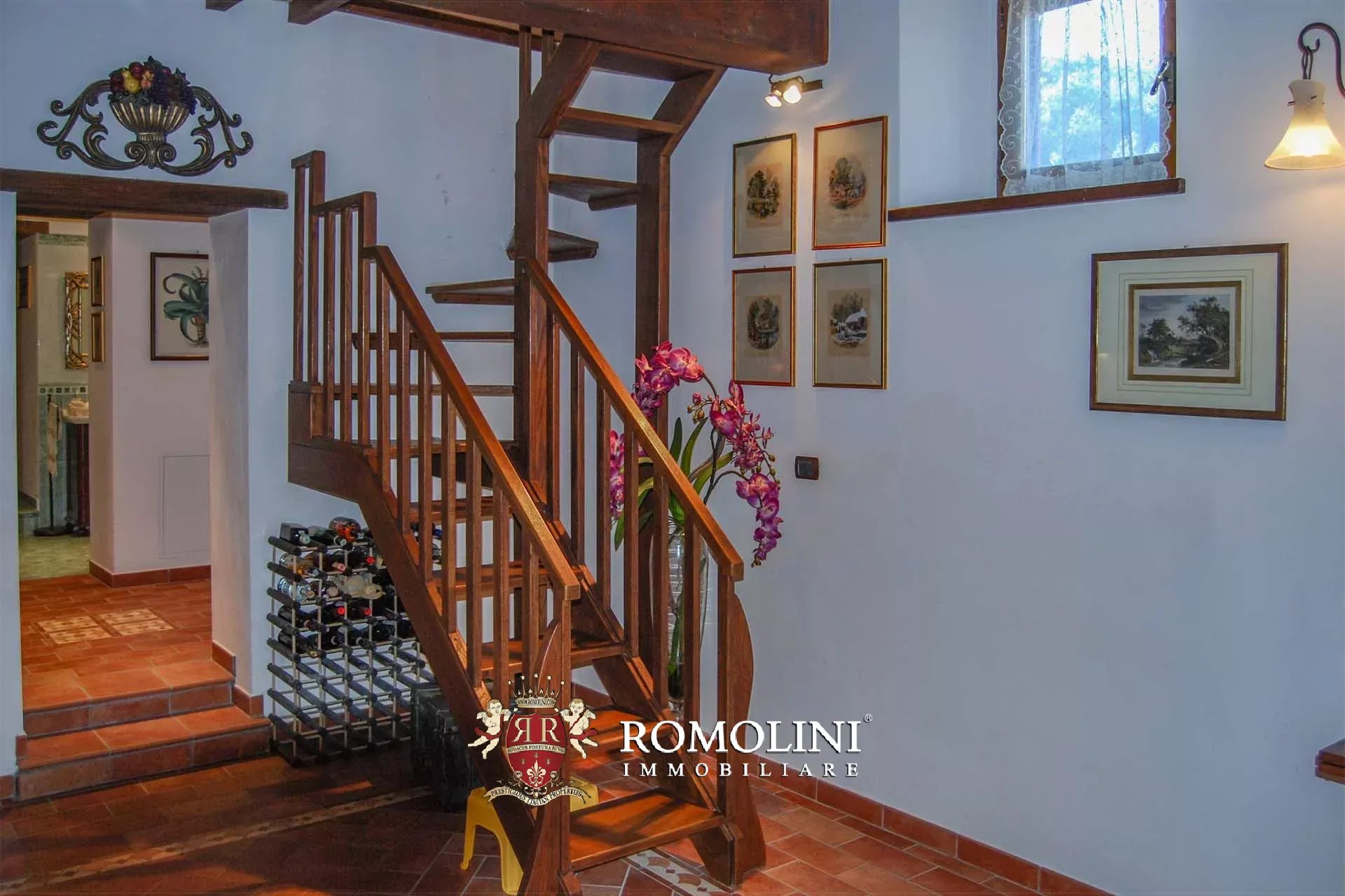 10 Bedroom Villa/Townhouse's Image 28