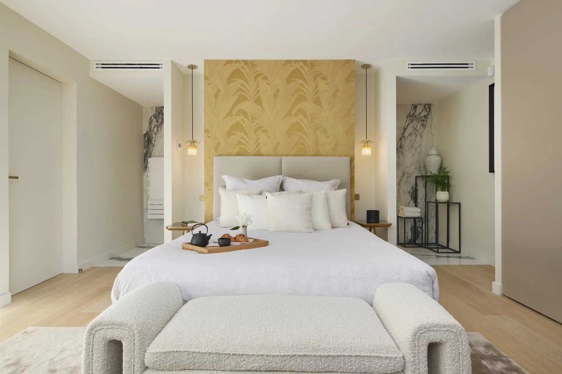 LUXUEUSE VILLA CONTEMPORAINE NEUVE - CAP D'ANTIBES