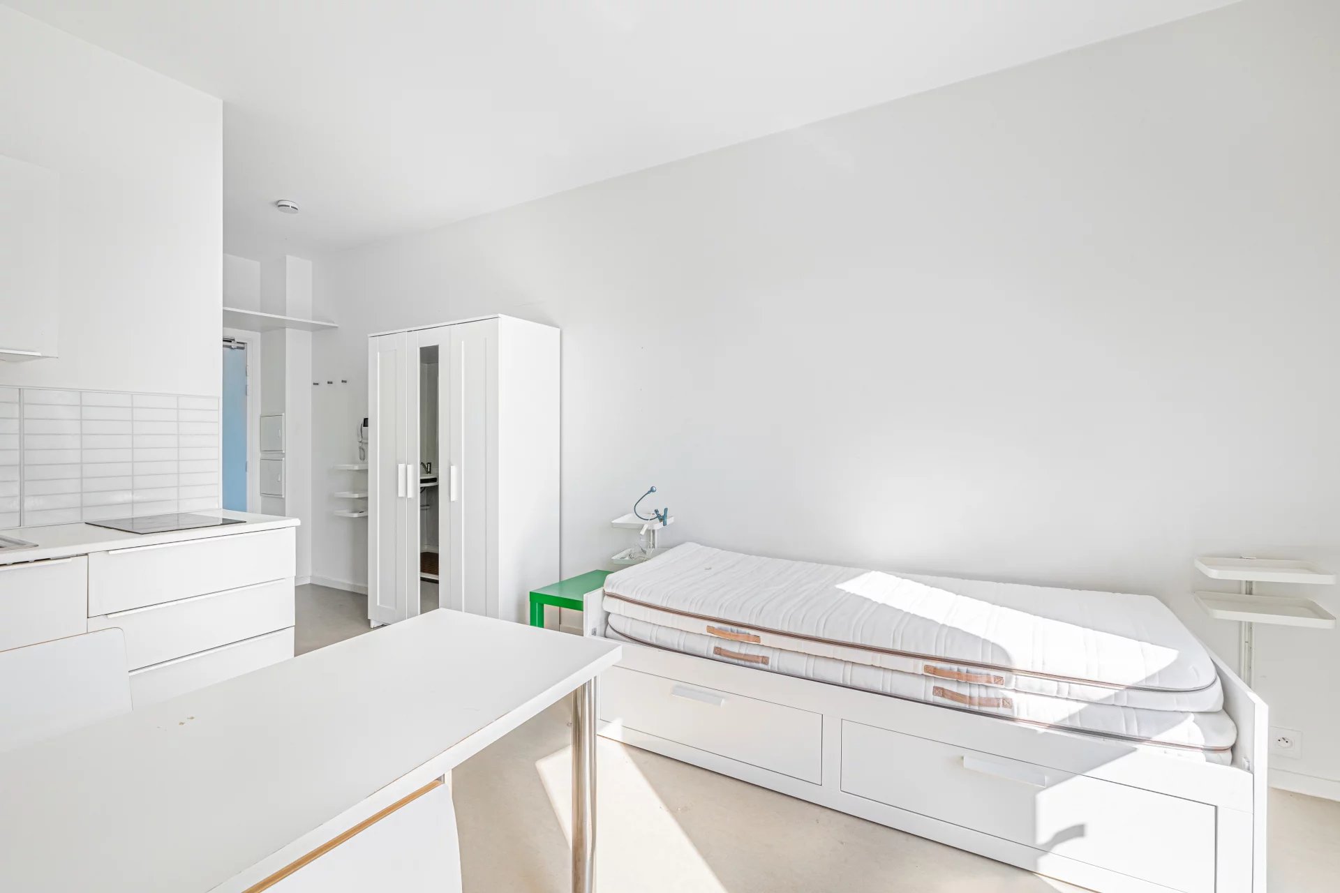 NICE CIMIEZ-PASTEUR - STUDIO MEUBLE — photo 3