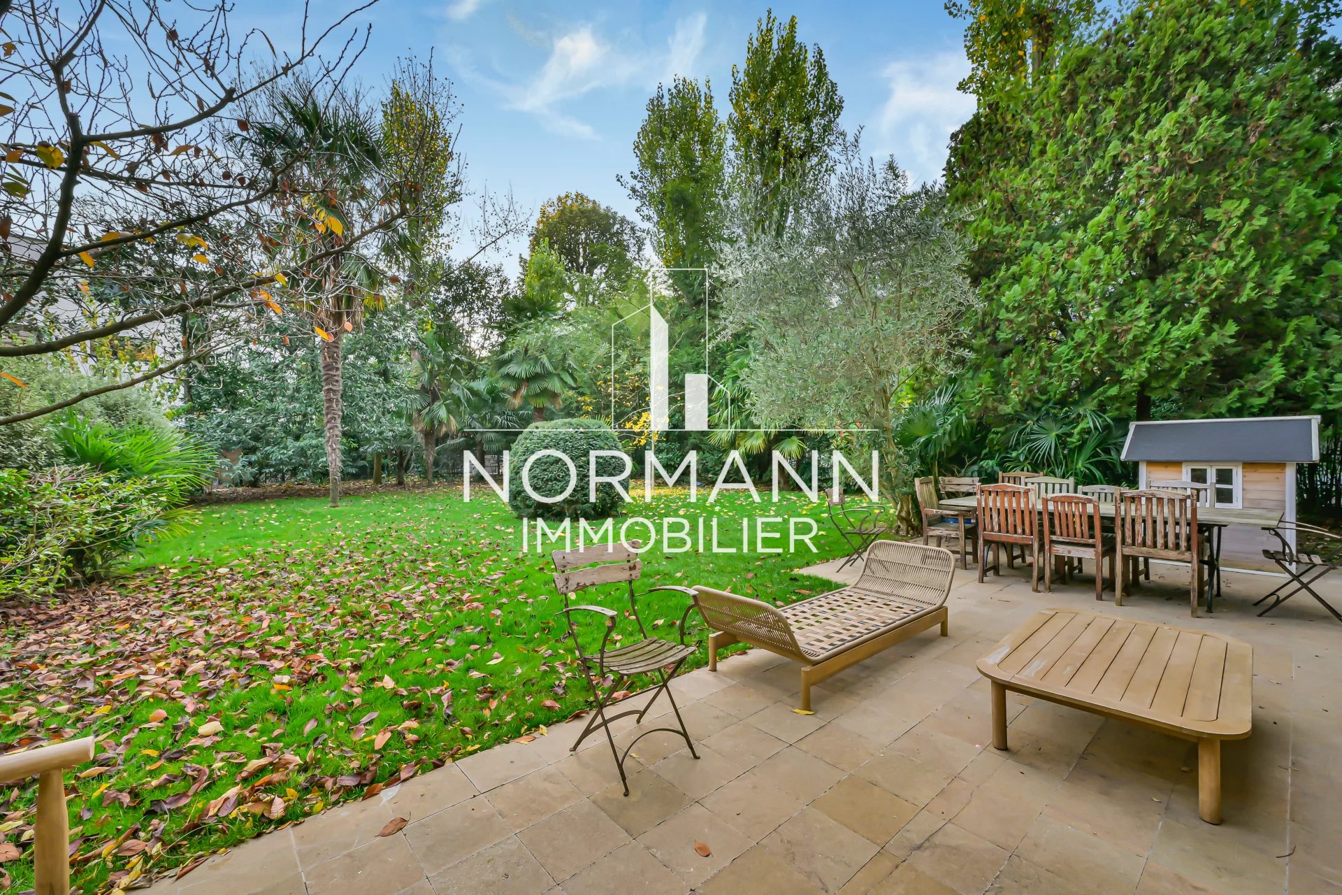 Agence immobilière de 