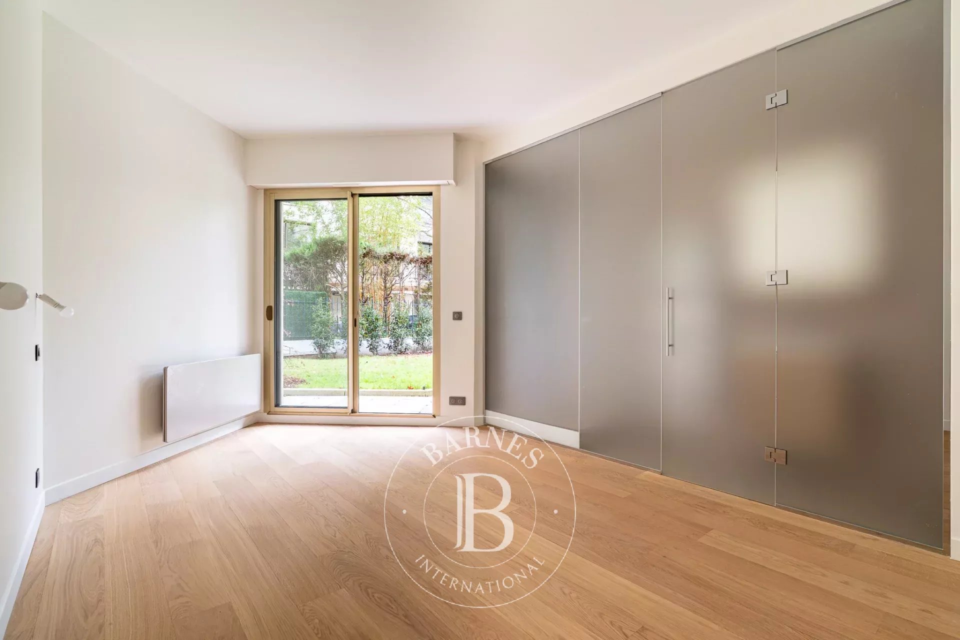 Neuilly-sur-Seine  - Apartment 4 Bedrooms - picture 11