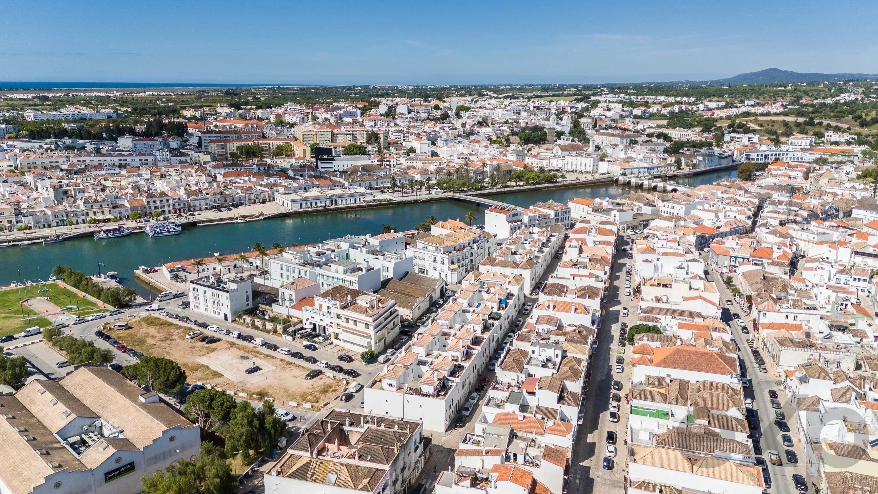 Charming House with Approved Reconstruction Project in Tavira Historic Centre 86993556 image 11