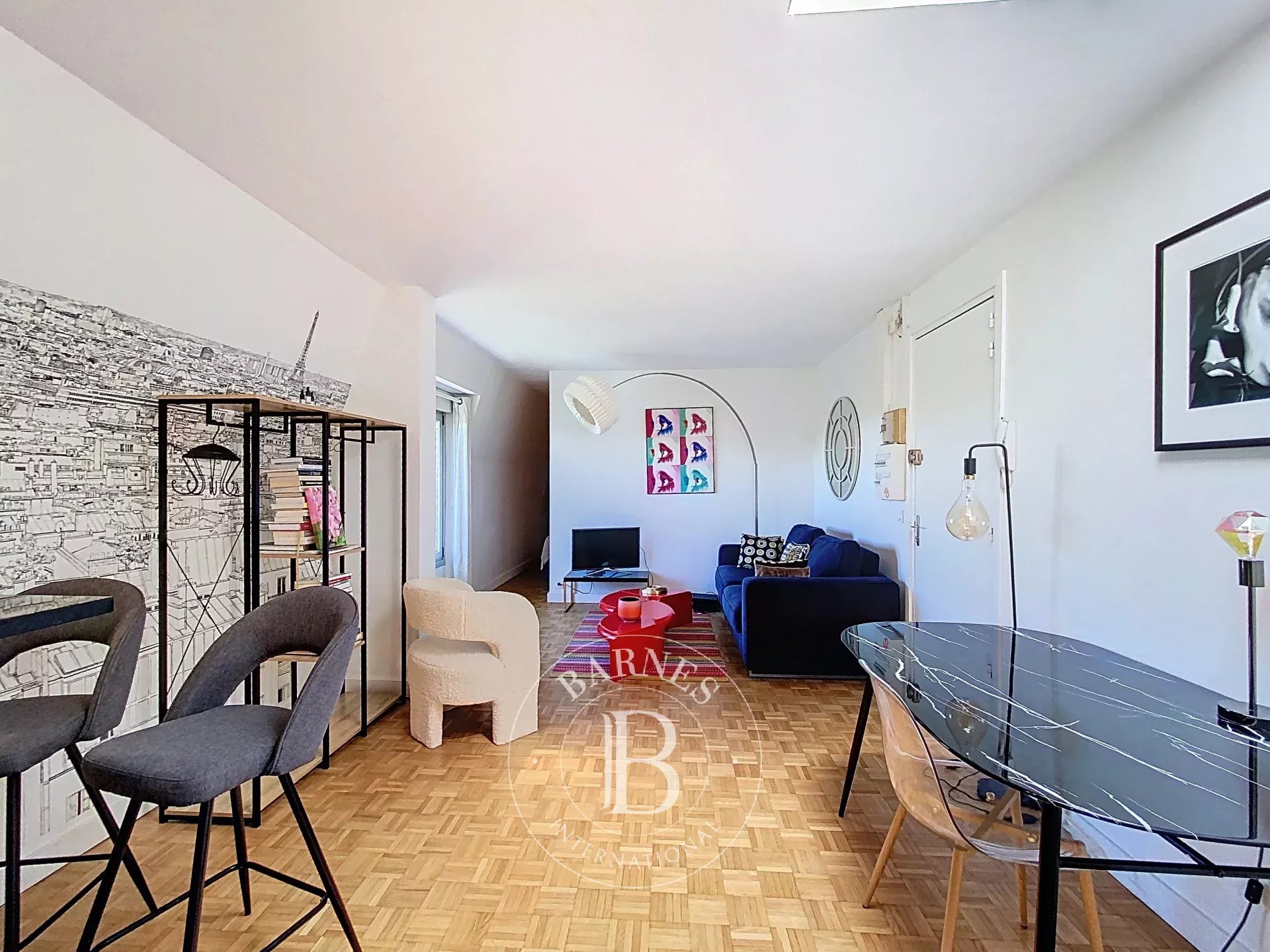 Daire Paris 8ème - picture 4