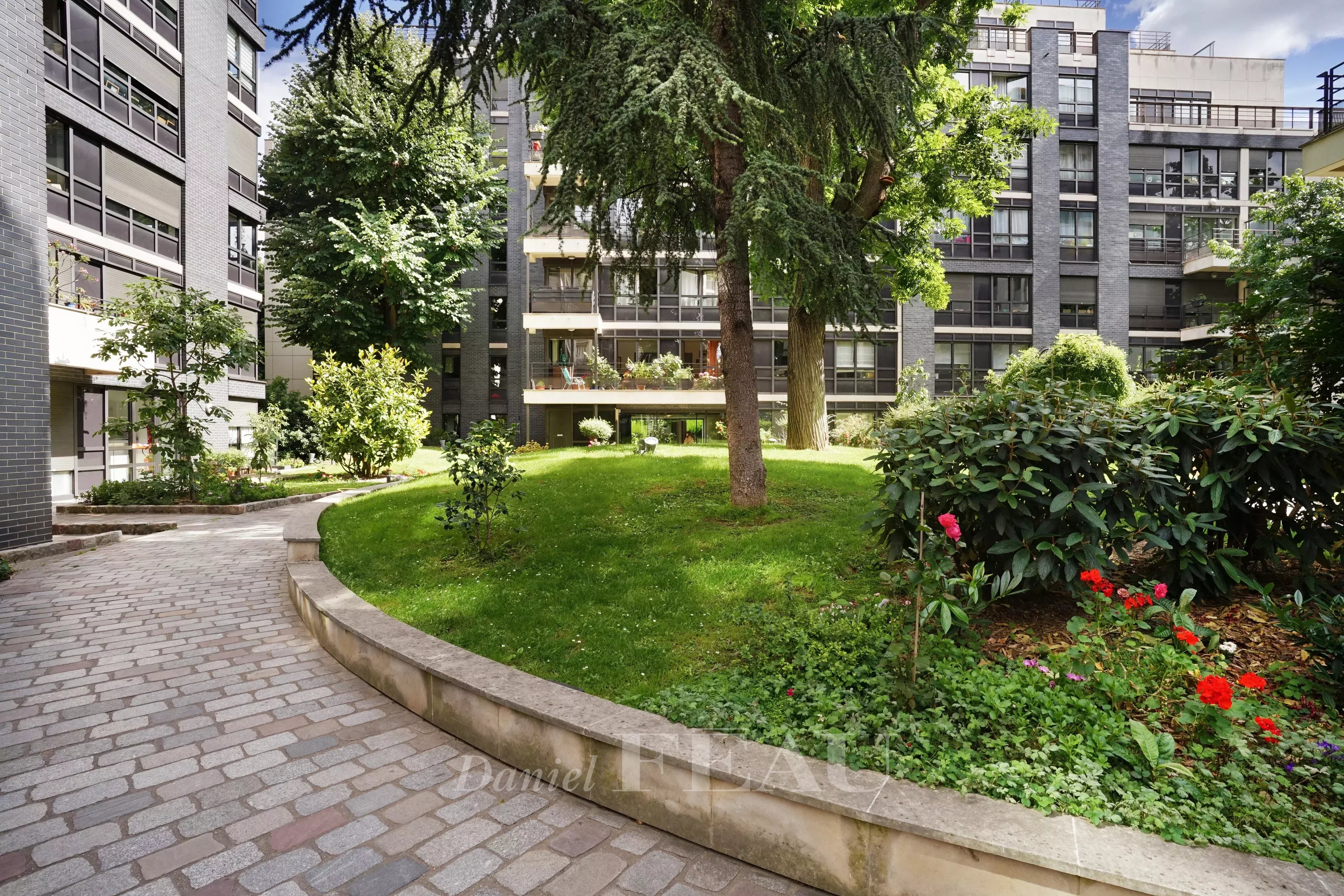 Rental Apartment Paris 15th