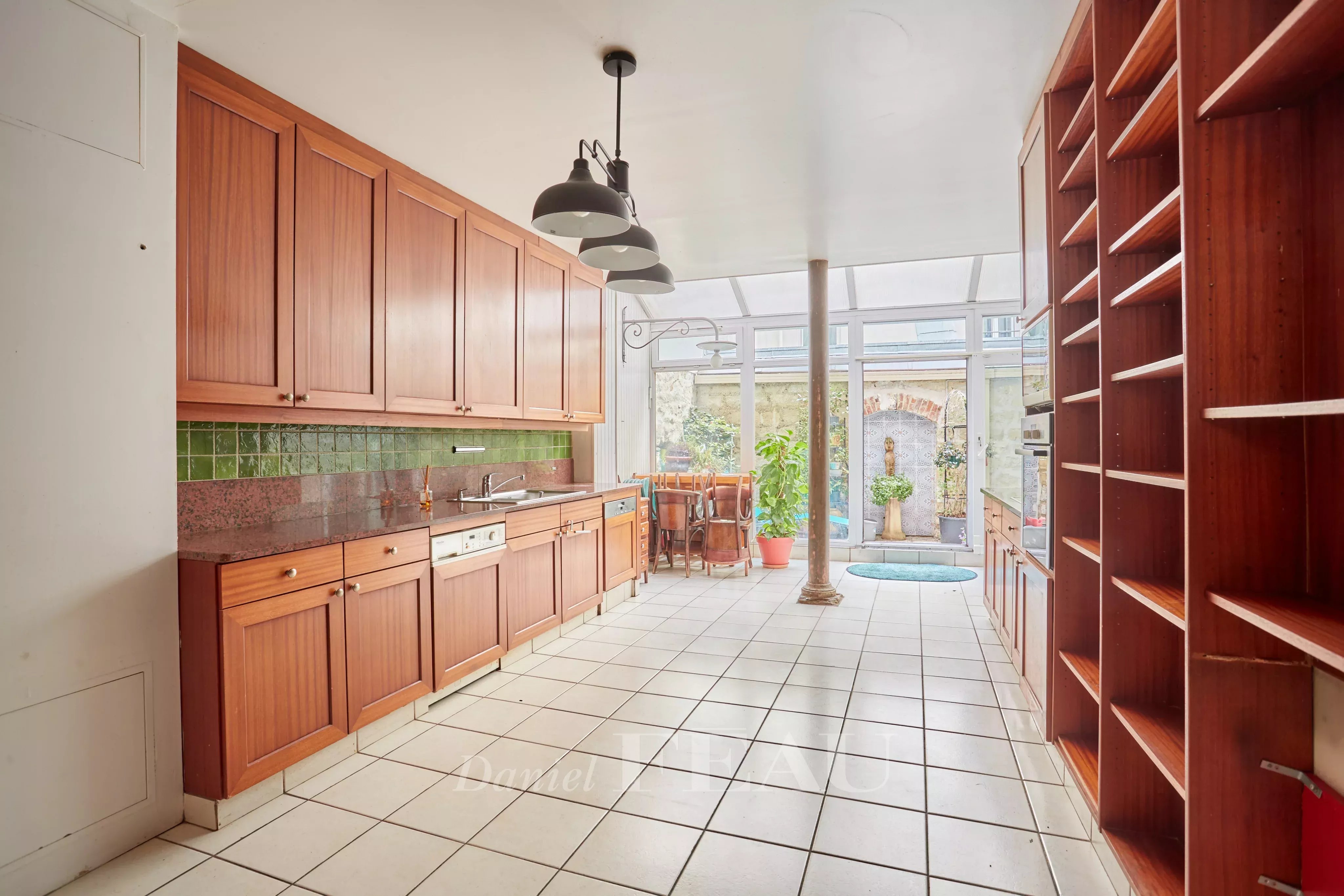 Sale Apartment Paris 17th