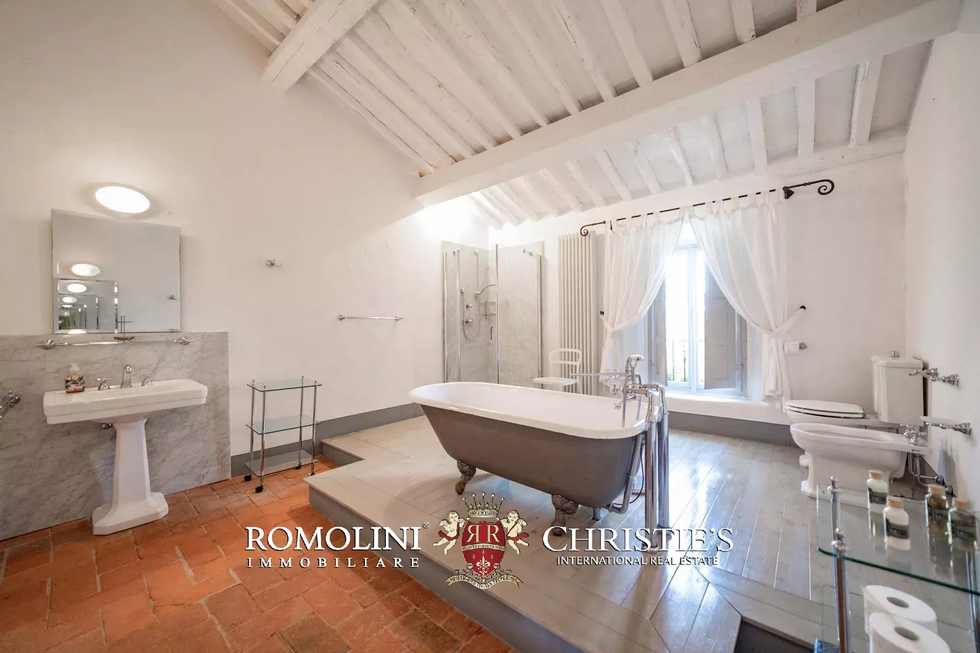 15 Bedroom Villa/Townhouse's Image 63
