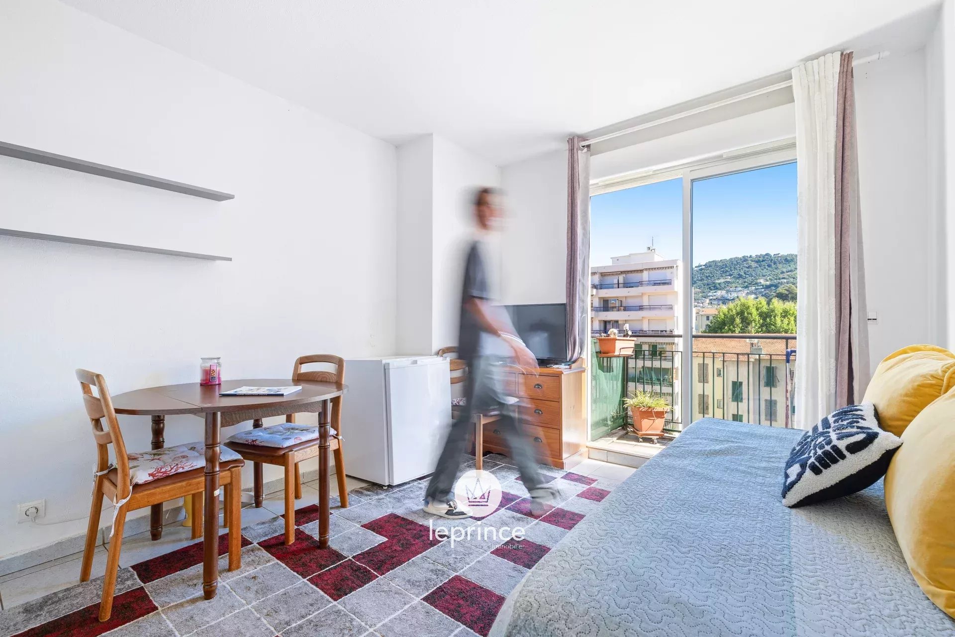 Nice Est / Riquier - Studio balcon