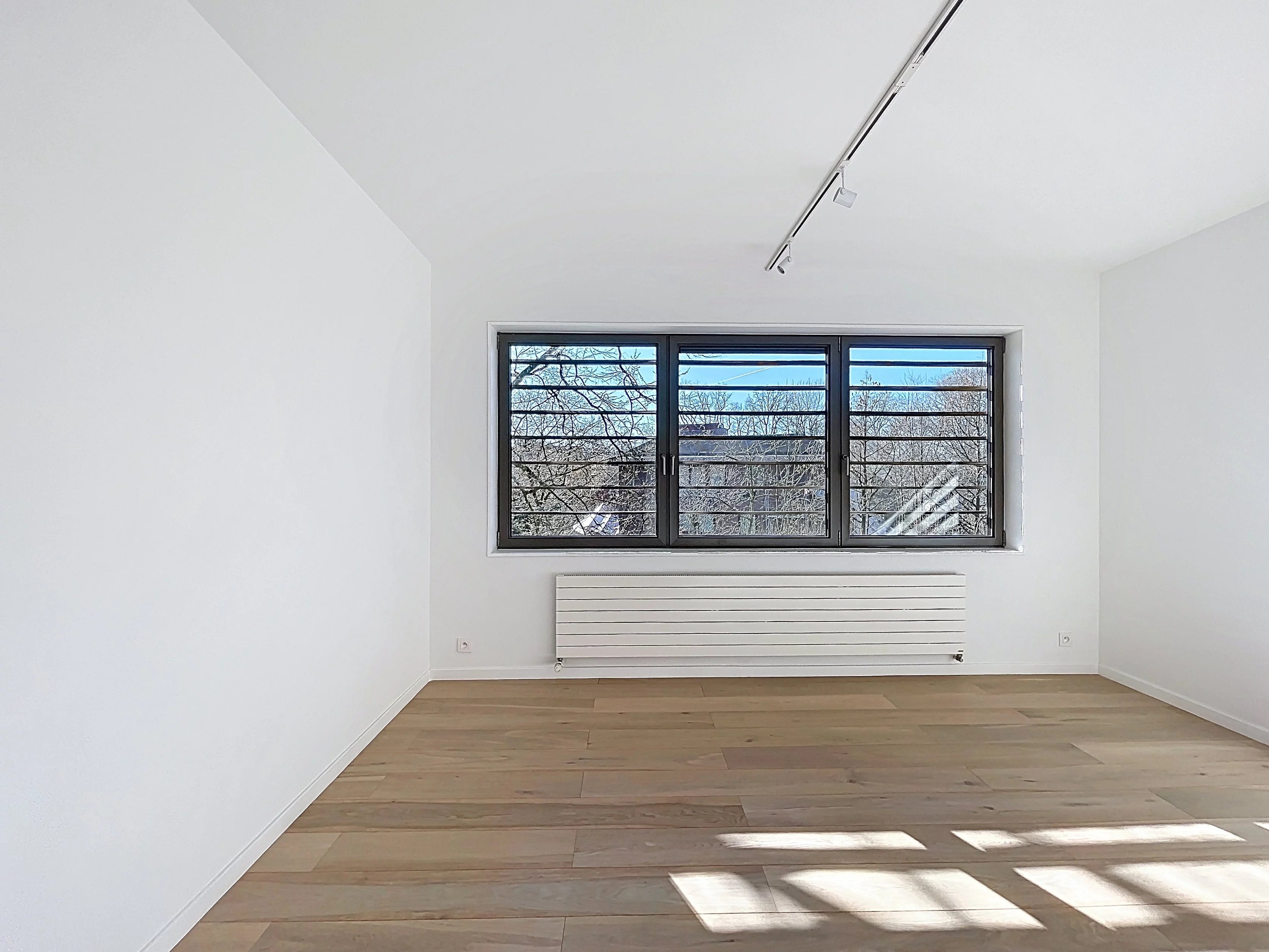 Hamoir- Maison darchitecte rénovée et baignée de lumière