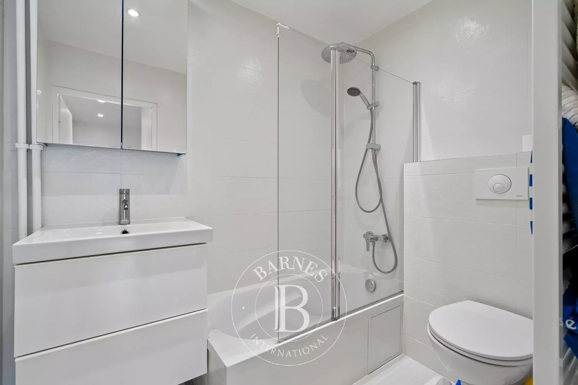 Paris  - Apartment 2 Bedrooms - picture 12