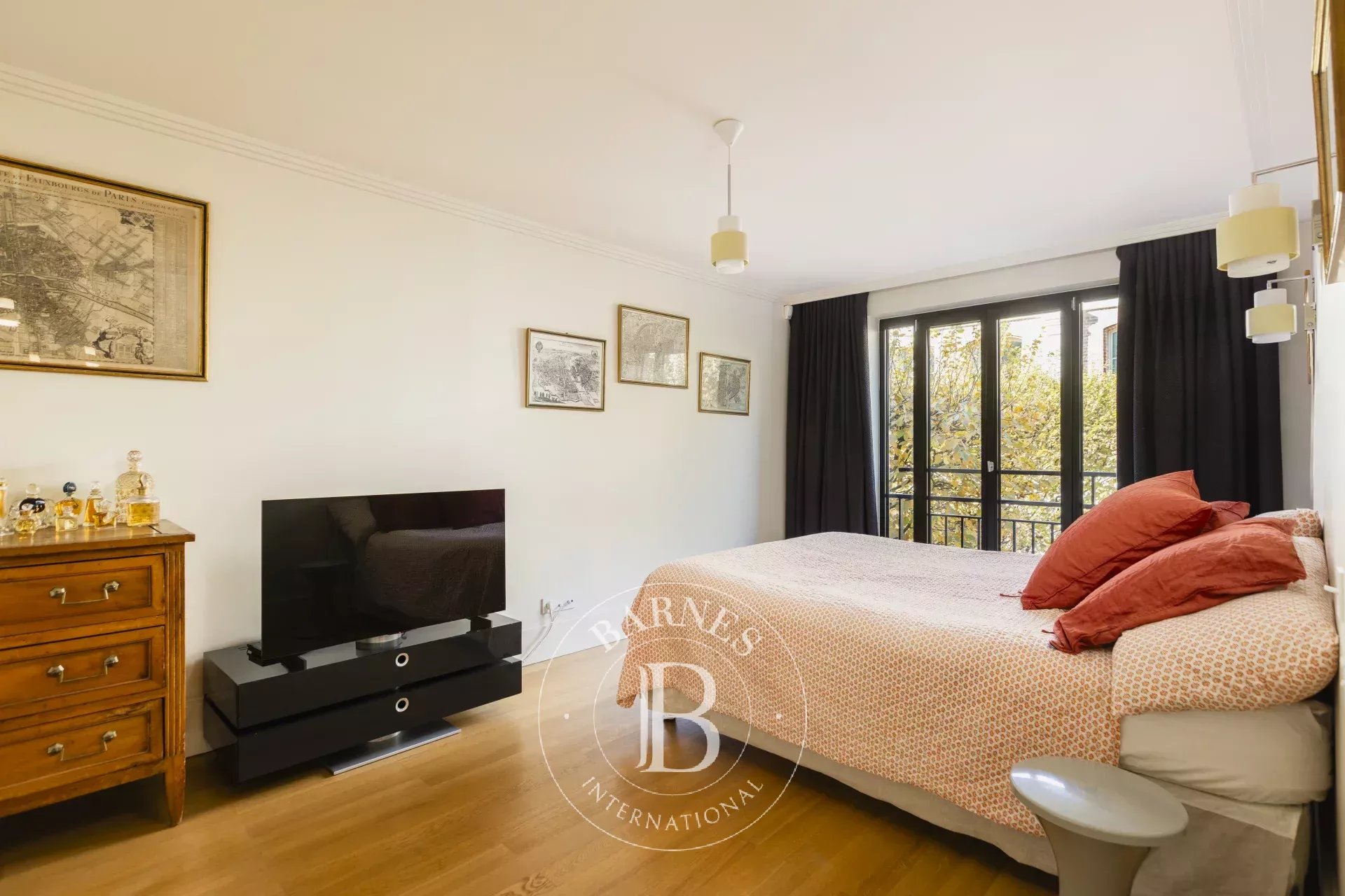 Daire Paris 7ème - picture 15