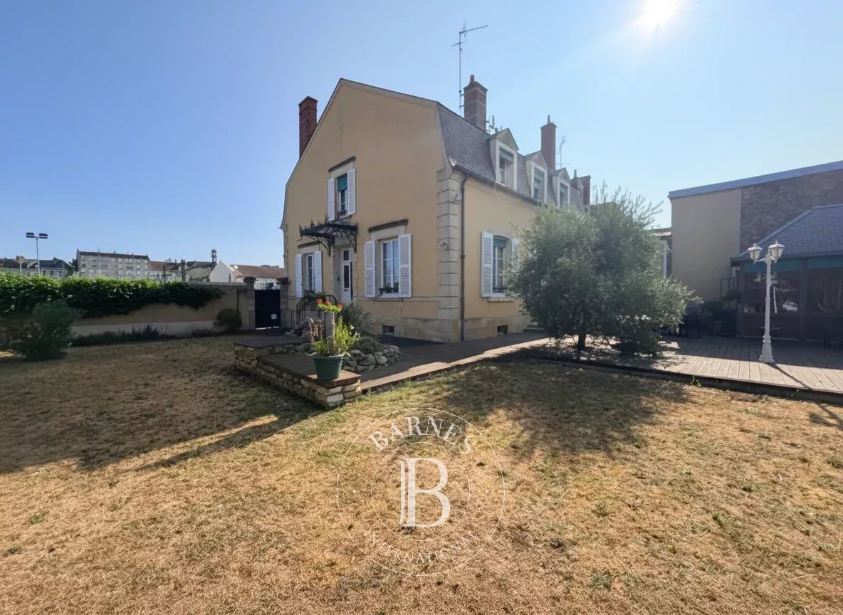 Maison de ville Vierzon  -  ref 87219915 (picture 1)