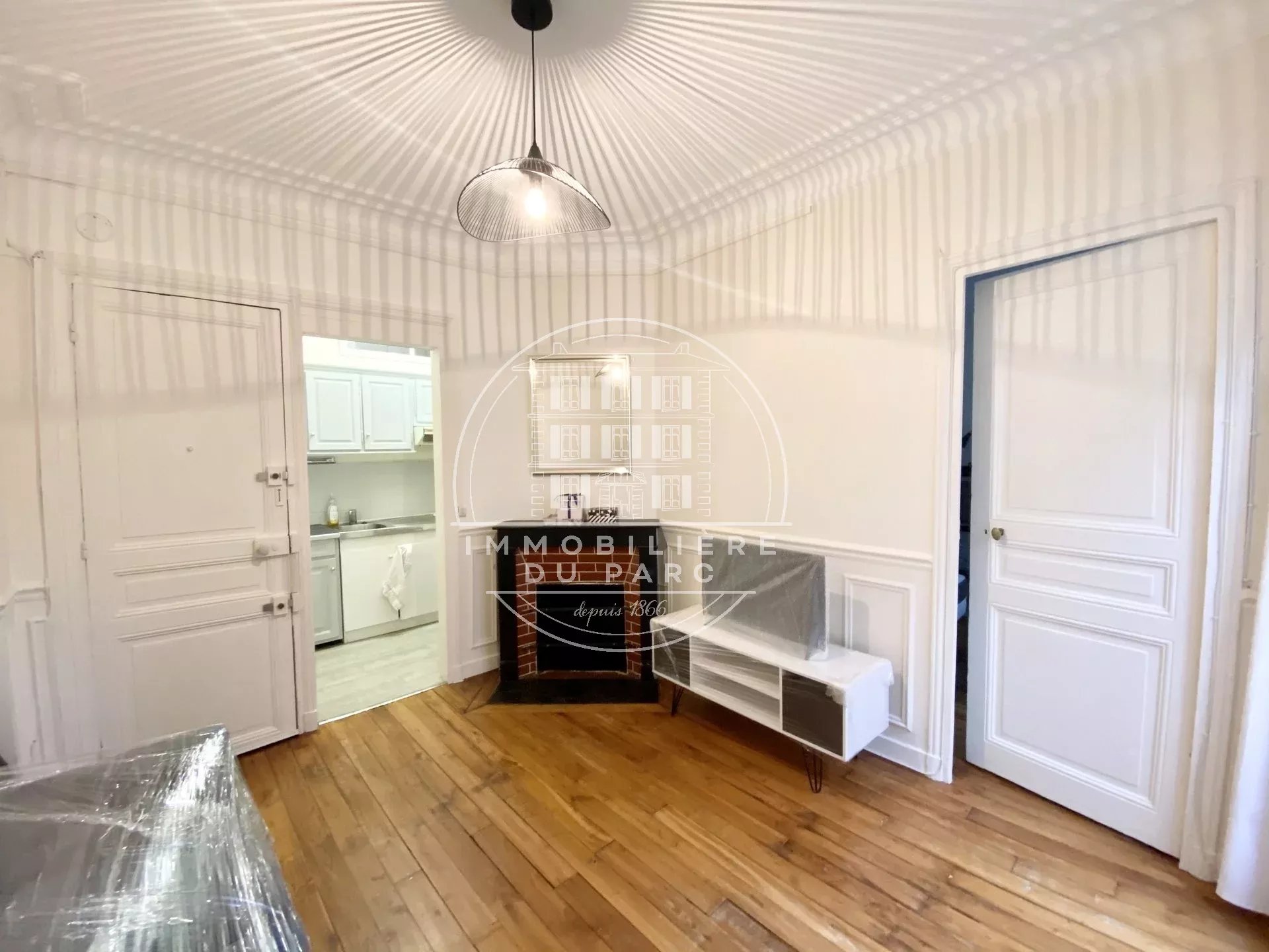 Play room Wooden floor