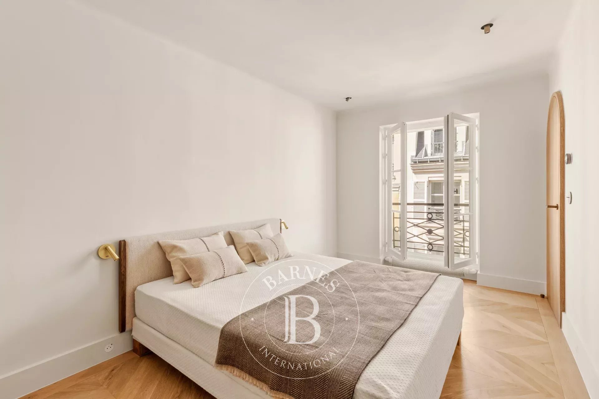 Paris  - Apartment 2 Bedrooms - picture 11