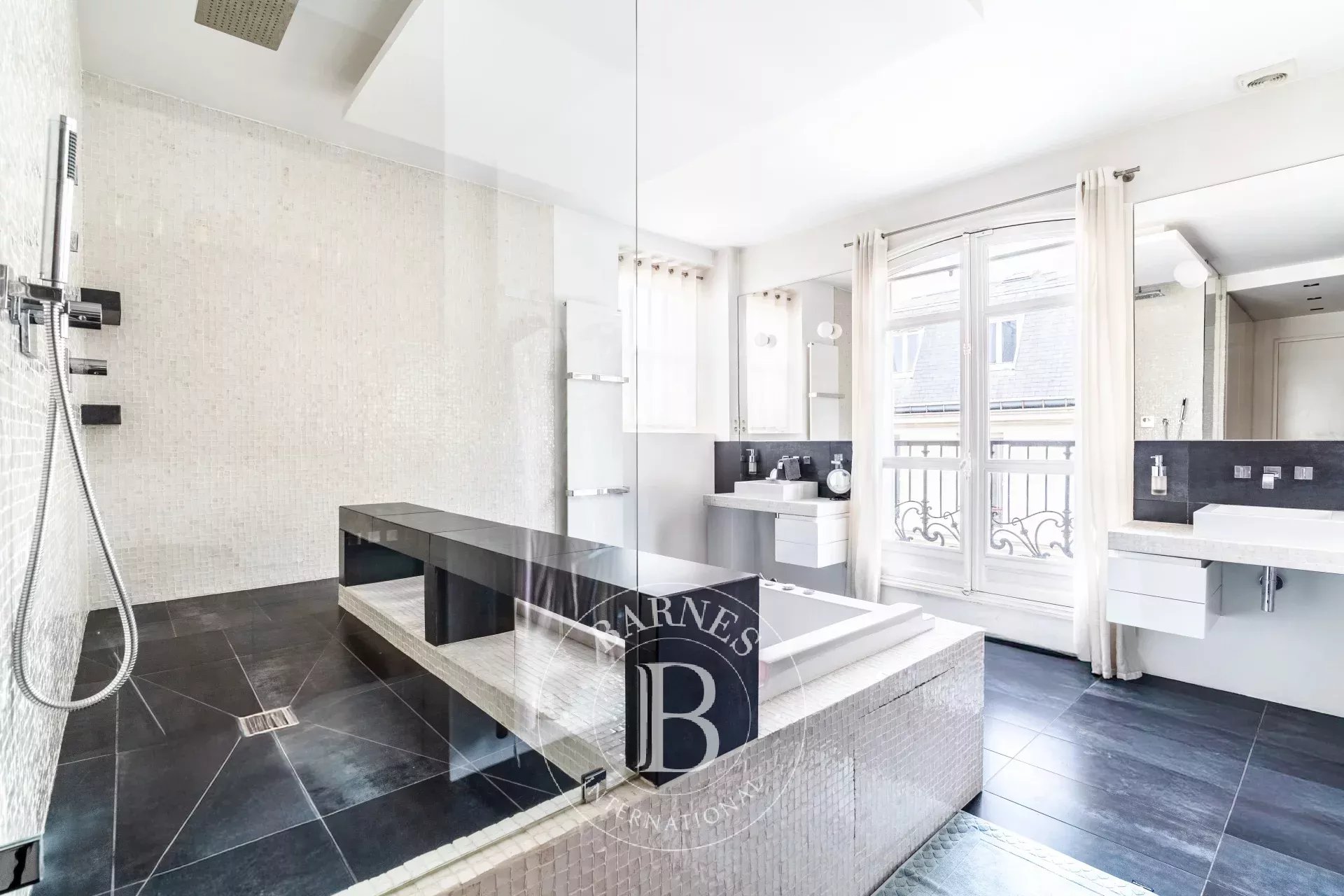 Daire Paris 16ème - picture 15