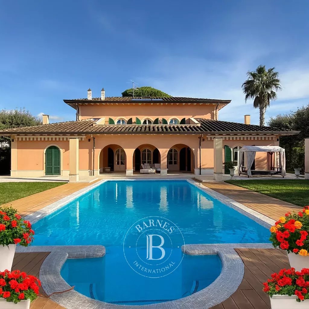 Villa Forte dei Marmi  -  ref 86508965 (picture 1)