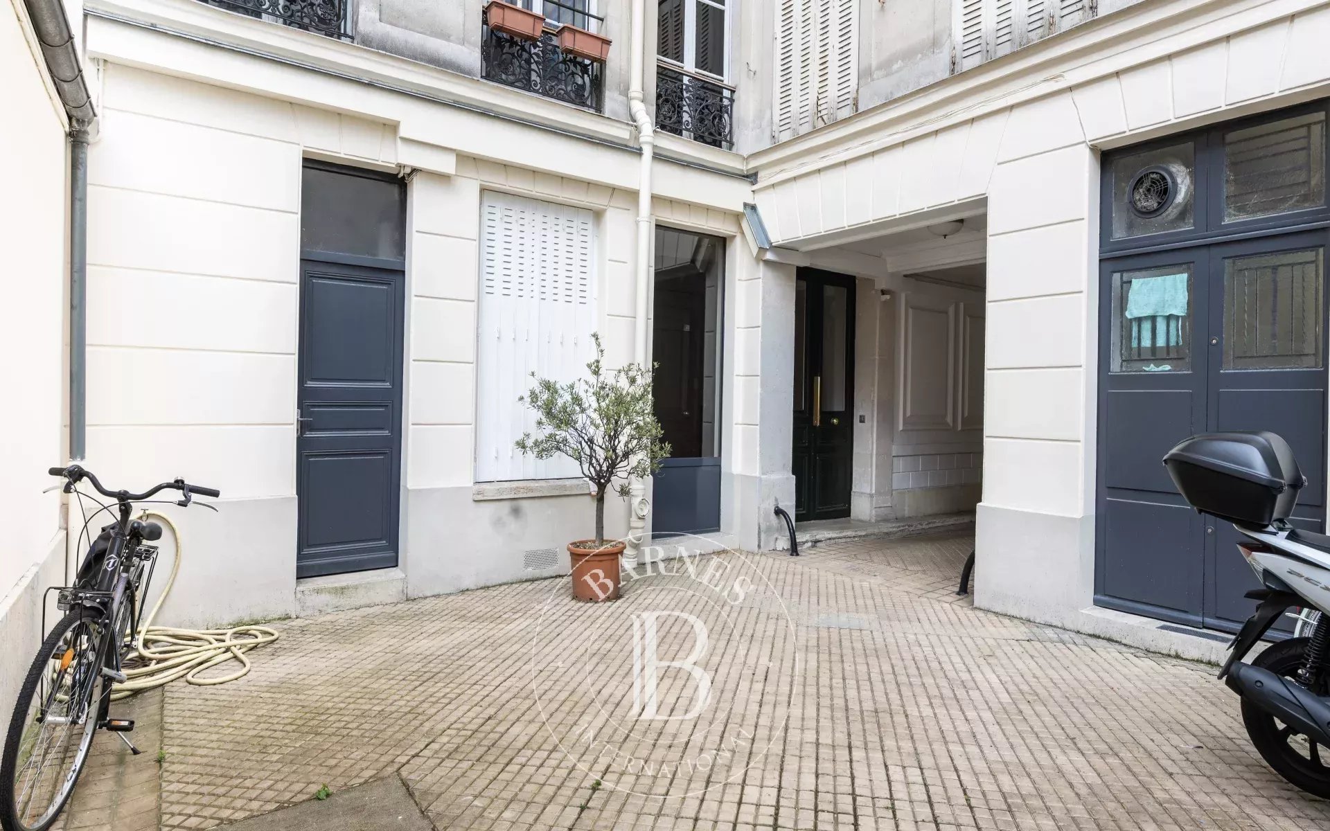 Daire Paris 9ème - picture 31