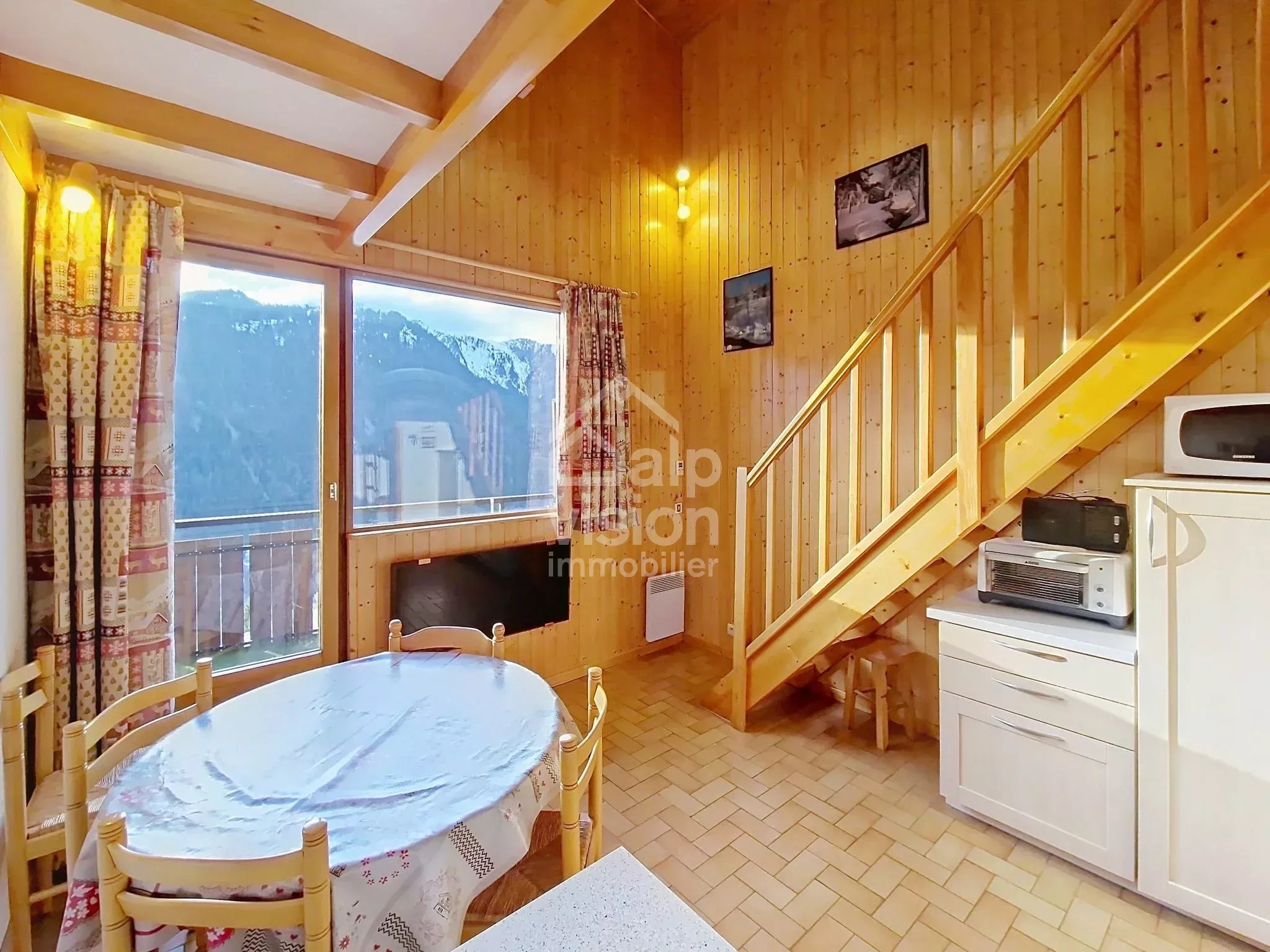 2 pièces mezzanine à vendre vue montagne