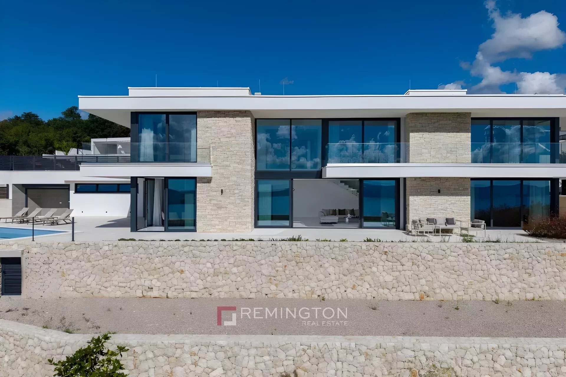 5 Bedroom Villa/Townhouse's Image 28