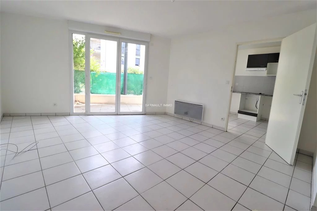 APPARTEMENT T4 AU CALME