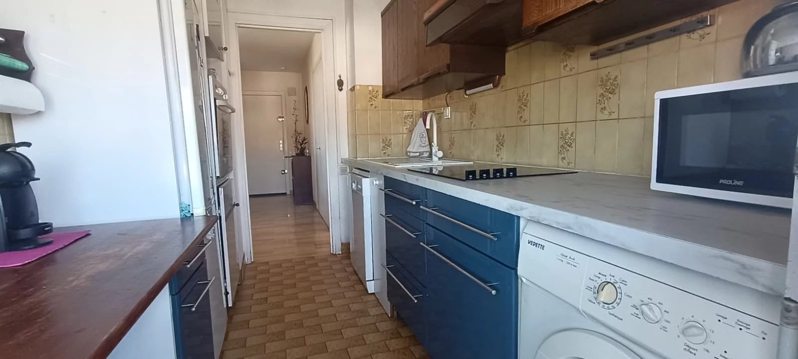 Agréable deux pièces, dernier étage,  à 2 pas de la mer