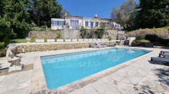 Historic Luxury Villa in Le Cannet: A Generational Family Estate — photo 2 of 14