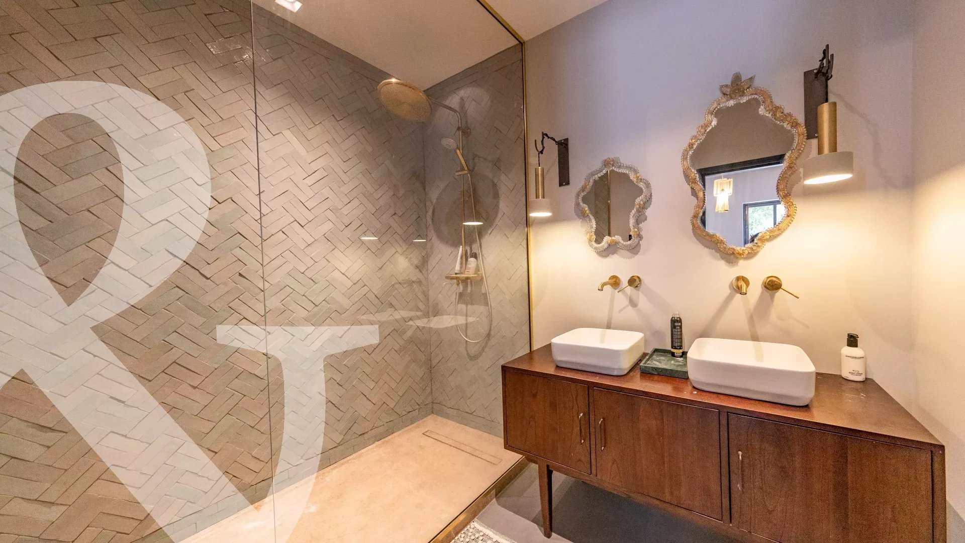 IMMERSION DANS  LES ALPILLES