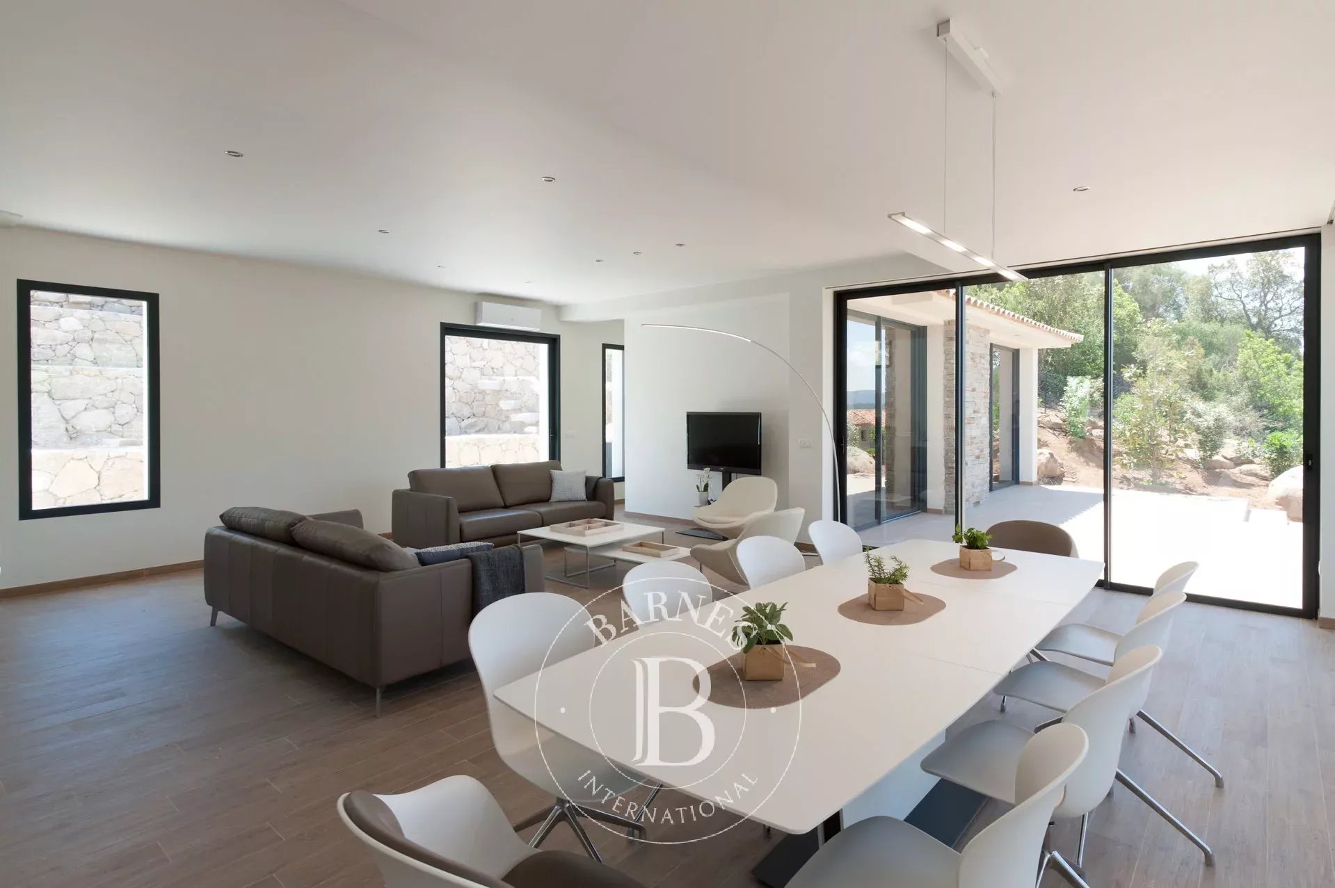 Sainte-Lucie-de-Porto-Vecchio  - Villa  - picture 8