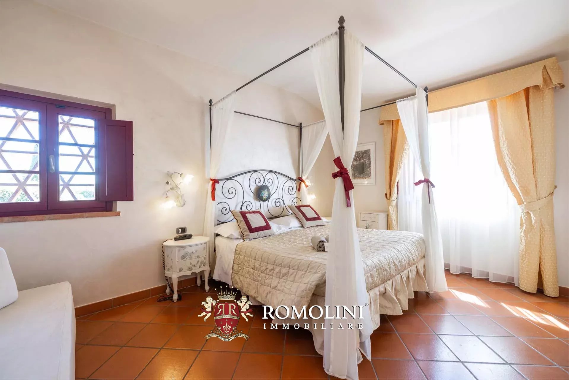 63 Bedroom Villa/Townhouse's Image 55