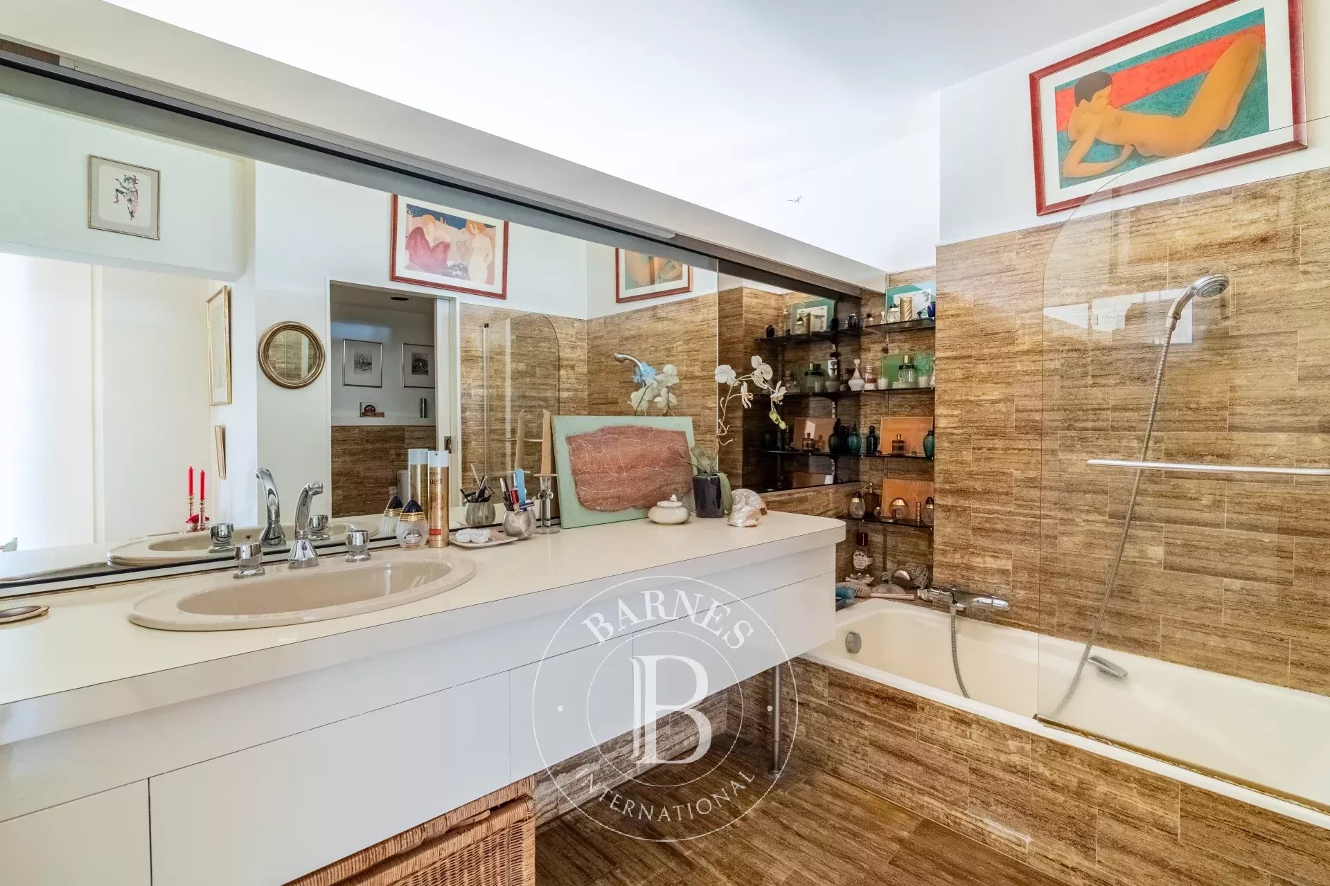 Exclusive listing - 2 or 3-bed apartment - Top floor - Same-level terrace - picture 10
