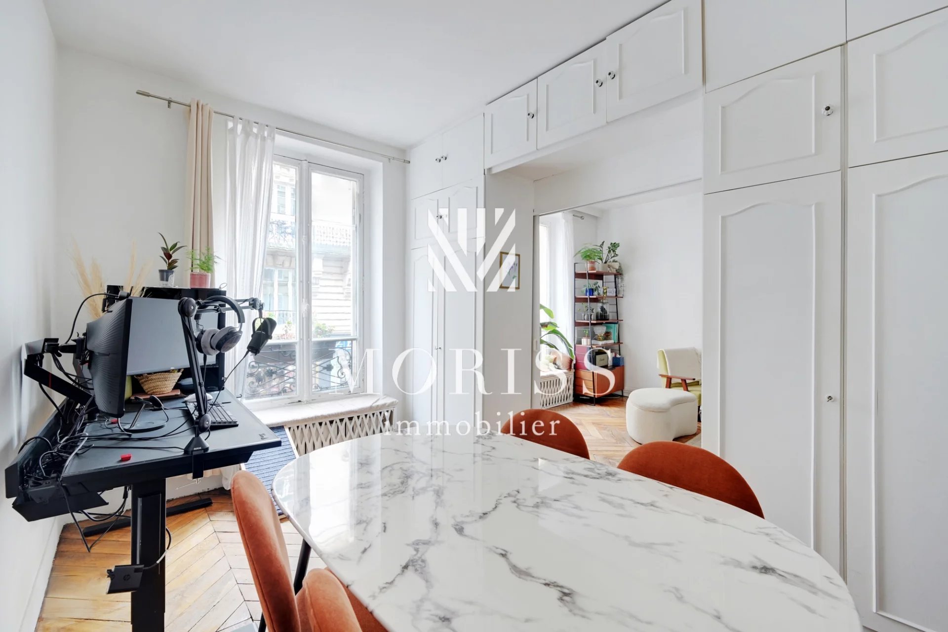 APPARTEMENT 2/3 PIECES 44M2 - BATIGNOLLES - Image Array