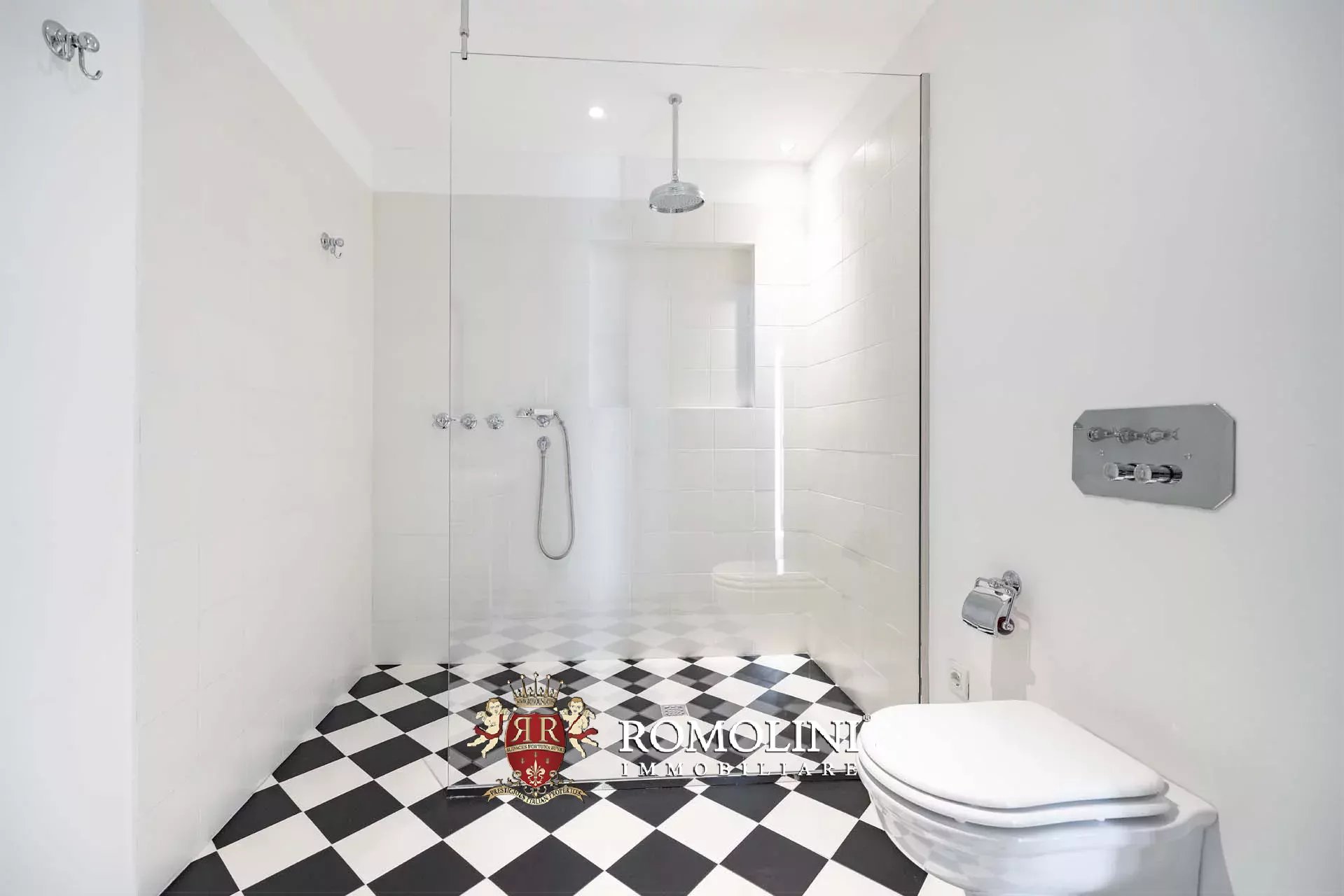 3 Bedroom Apartment/Flat's Image 29