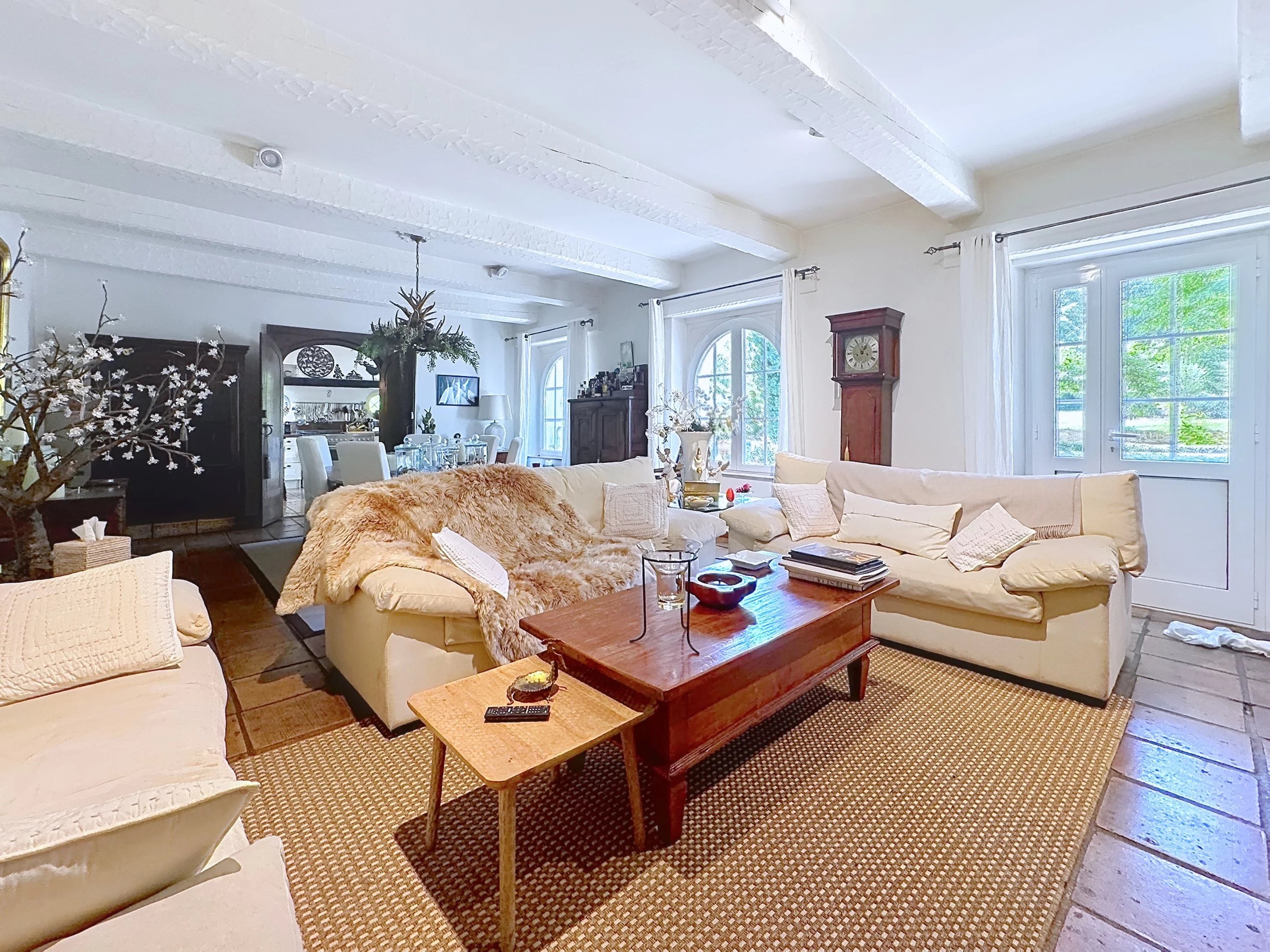 Exceptional property with 19th-century mill, detached villa, 2 pools on 1.6 hectares