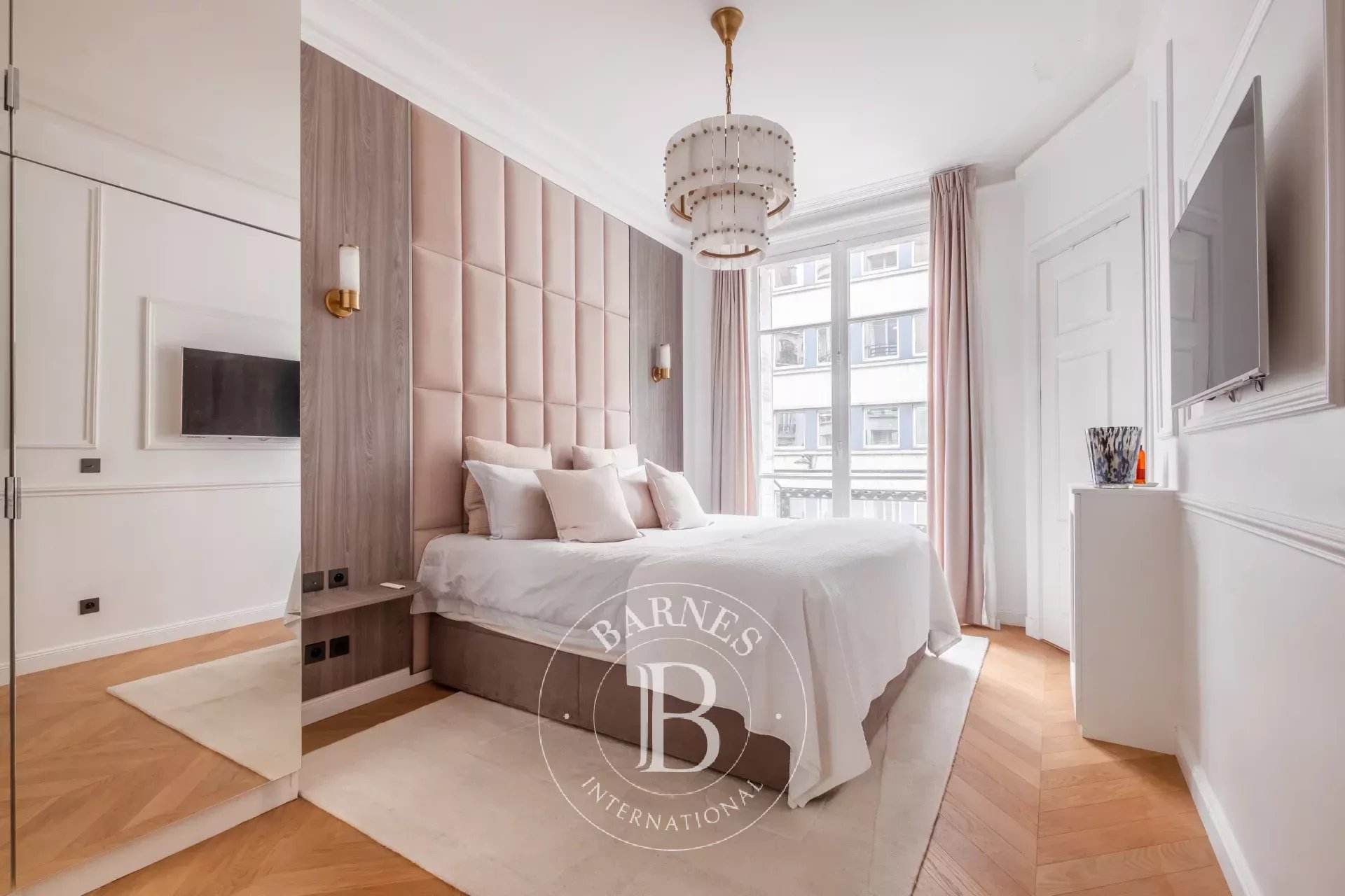 Daire Paris 7ème - picture 7