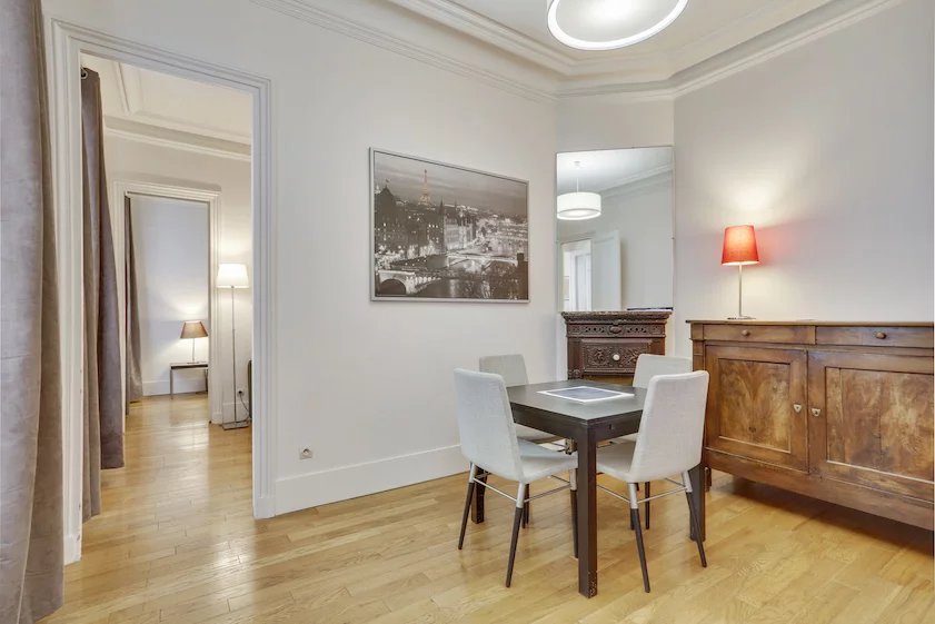 Paris 1er - 55m² - 3p. - 2ch.