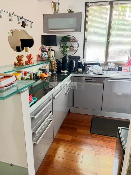 Apartment in Villeneuve-Loubet — photo 4