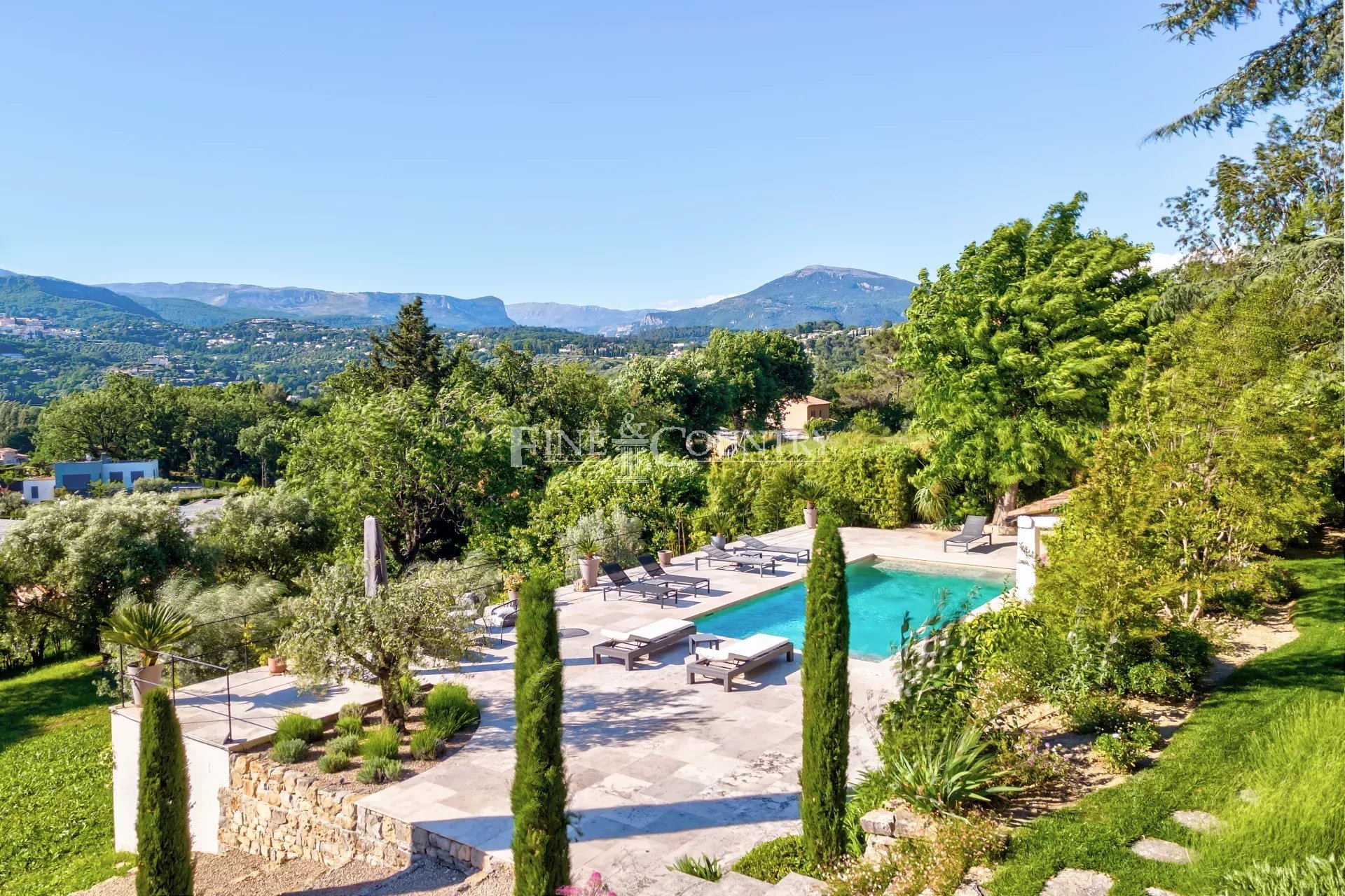 Vente villa Valbonne vue panoramique