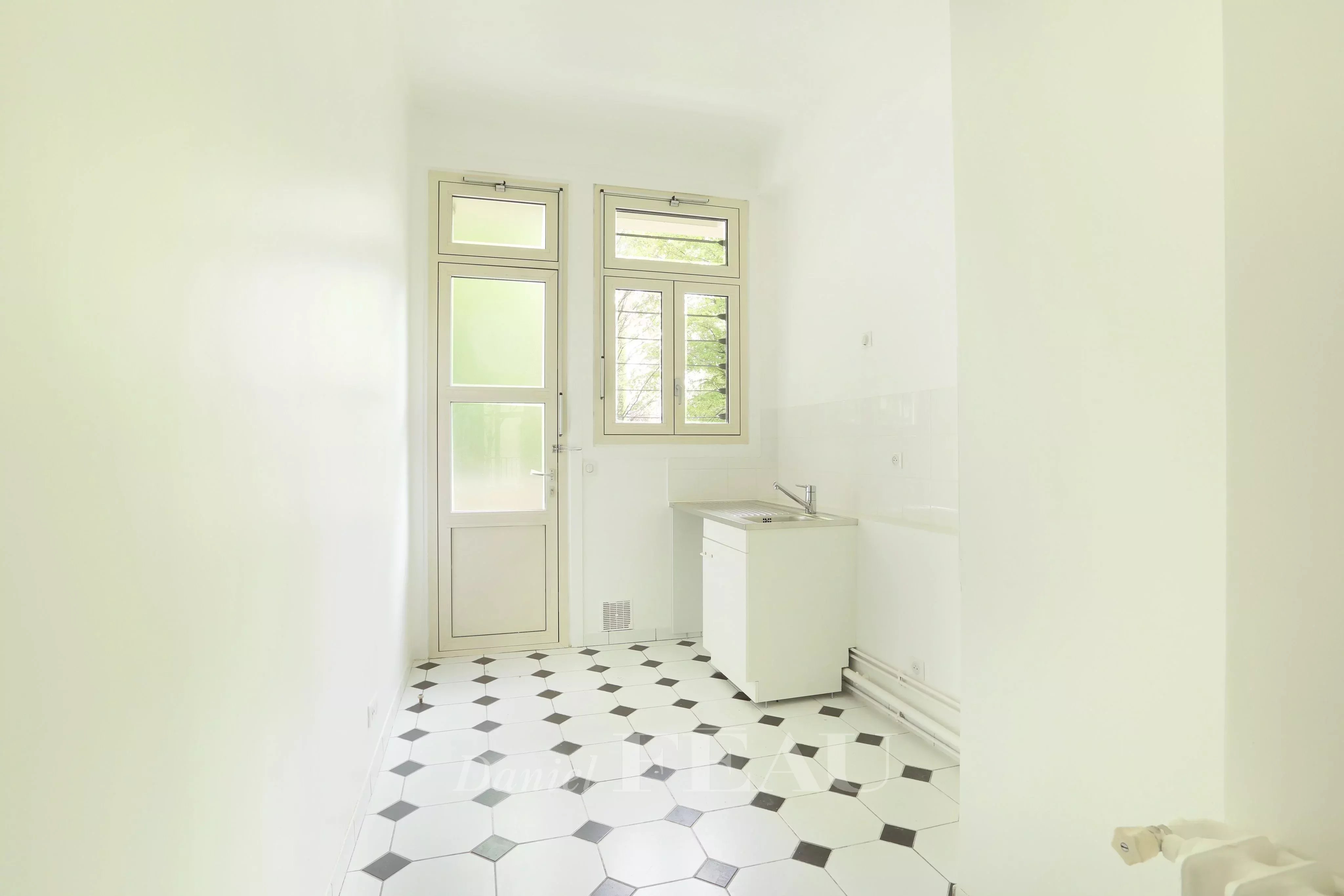 Rental Apartment Neuilly-sur-Seine