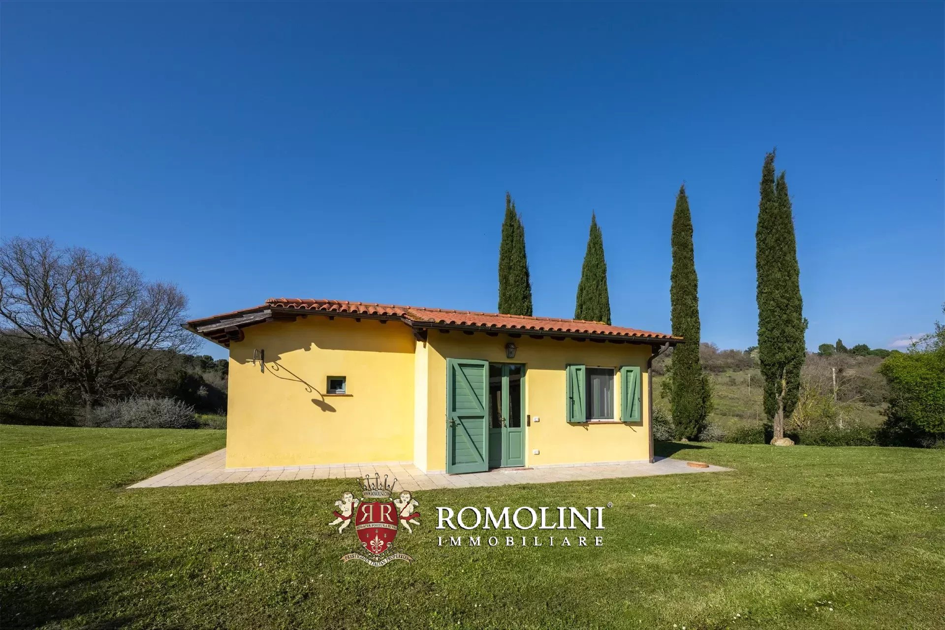 AGRITURISMO CON CENTRO BENESSERE IN VENDITA IN MAREMMA, TOSCANA