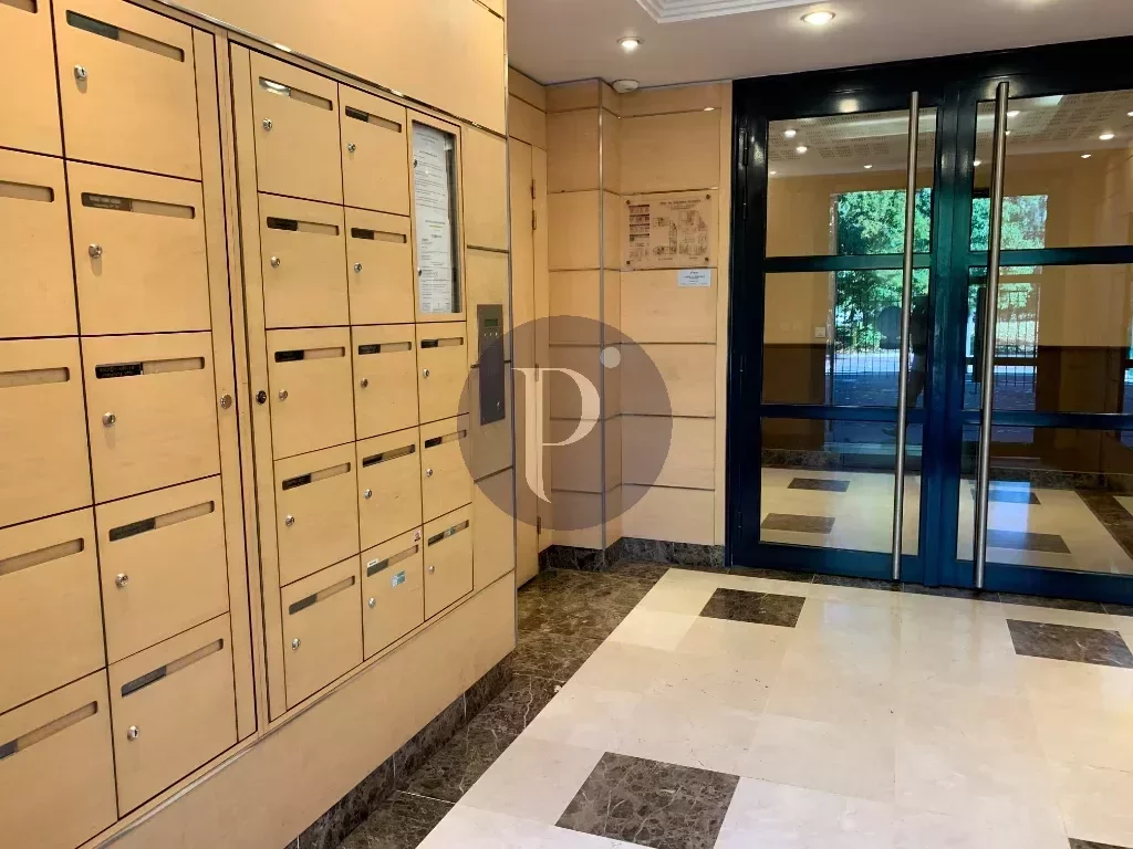 vente-appartement-2-pieces-le-plessis-robinson-83866986