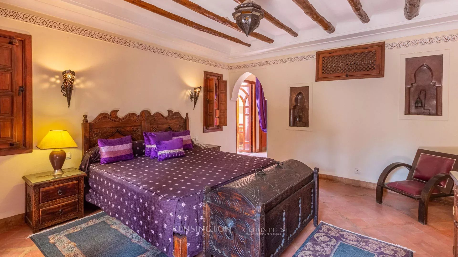 10 Bedroom Villa/Townhouse's Image 14