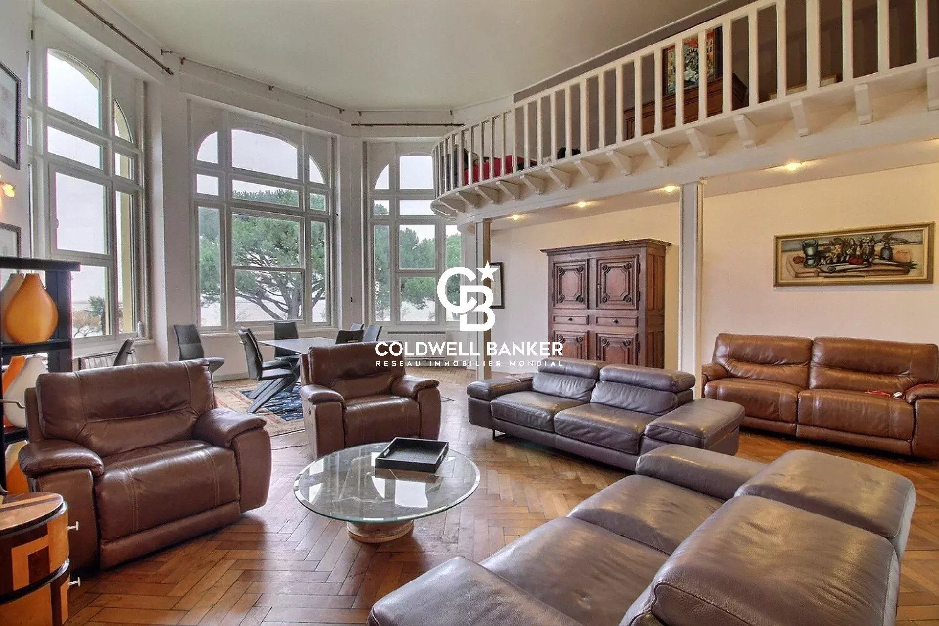 Agence immobilière de Silver Coast Int. Realty