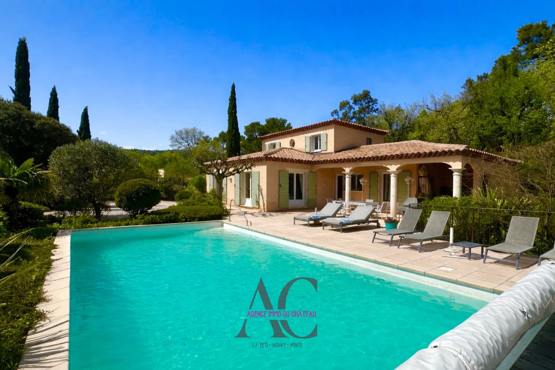 Agence immobilière de 