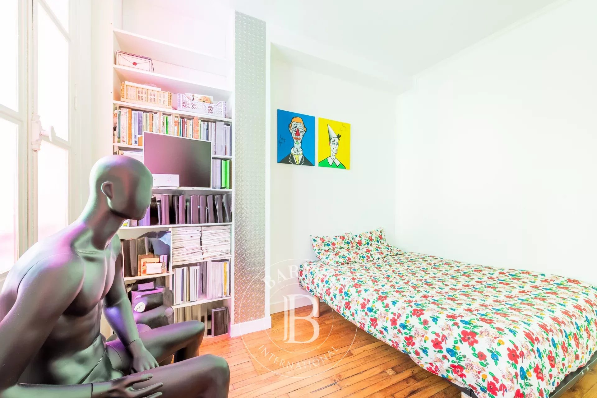 Daire Paris 3ème - picture 8