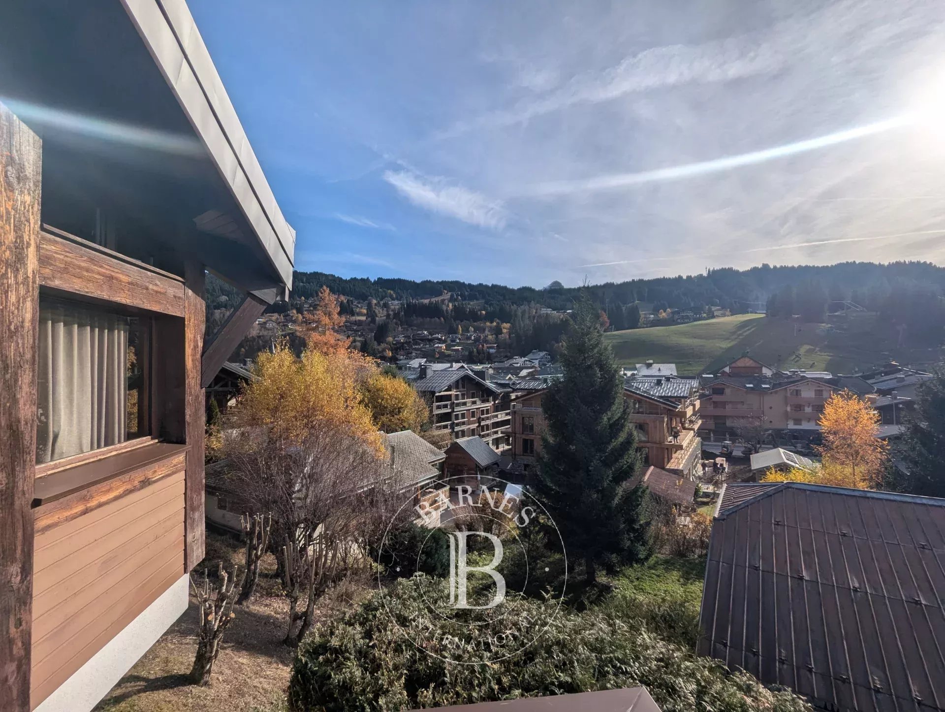 Photo of Les Gets - Unique chalet of 167 sqm with panoramic views in the village center – 4 bedrooms