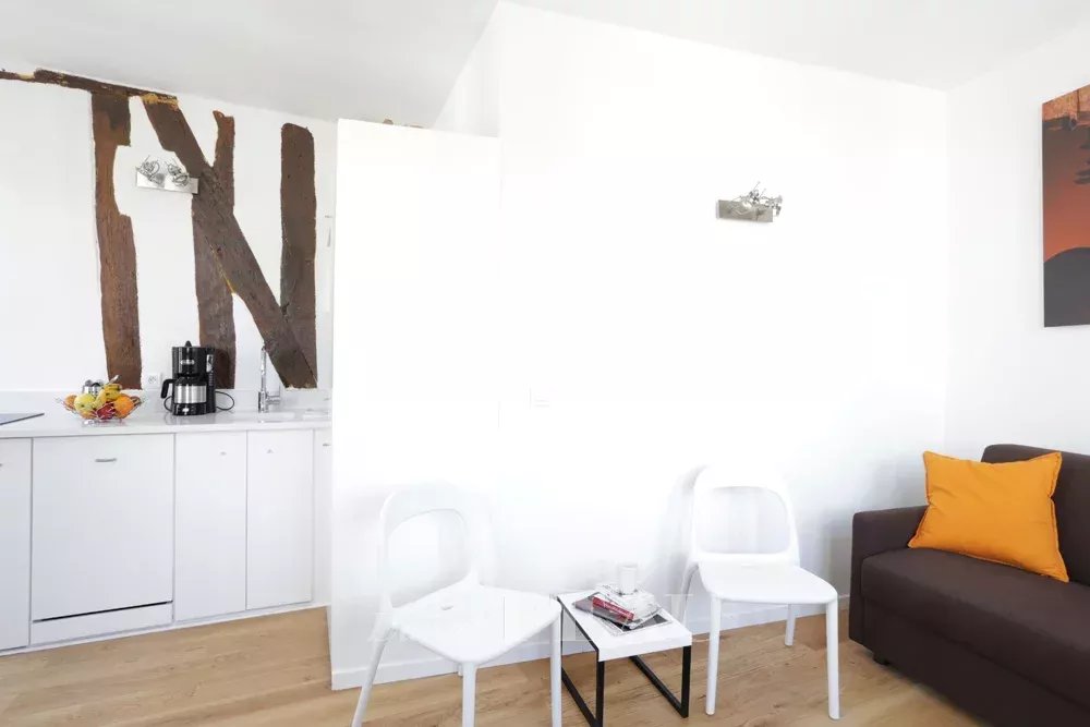 Rental Studio Paris 1st