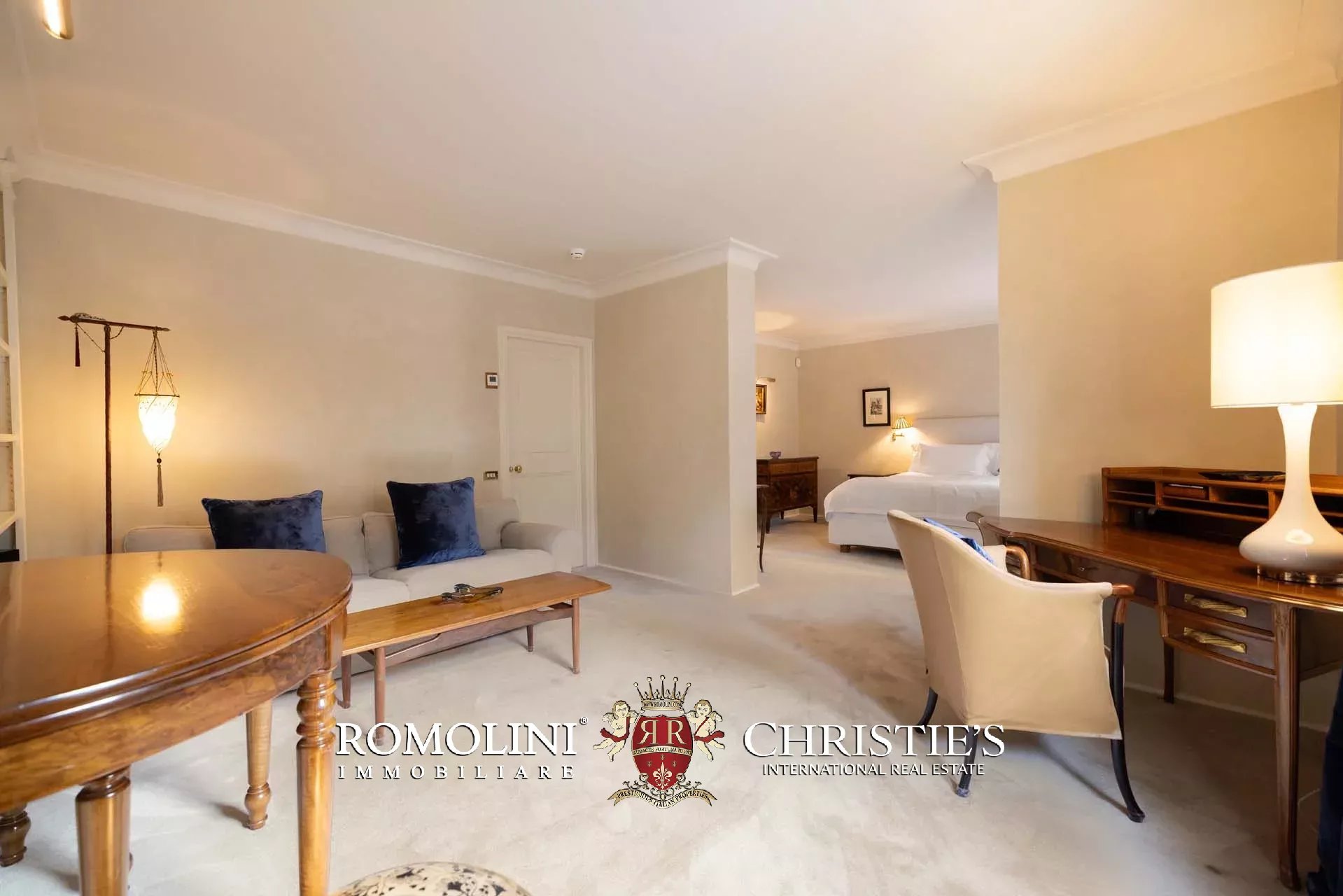 16 Bedroom Villa/Townhouse's Image 42