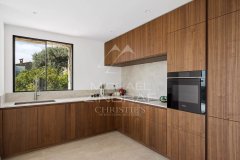 Contemporary Luxury Villa in Roquebrune-Cap-Martin with Sea Views — photo 7 of 7