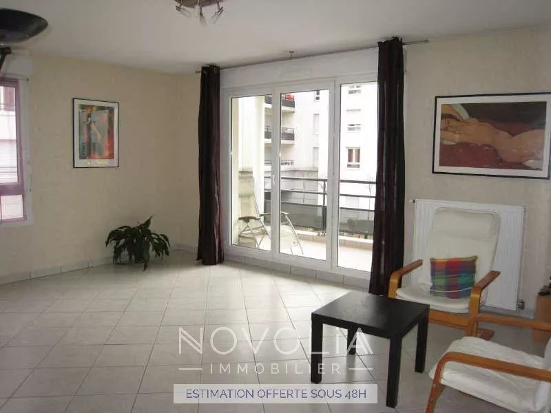 Achat Appartement Surface de 64 m/ Total carrez : 63.68 m, 3 pices, Lyon 7me (69007)
