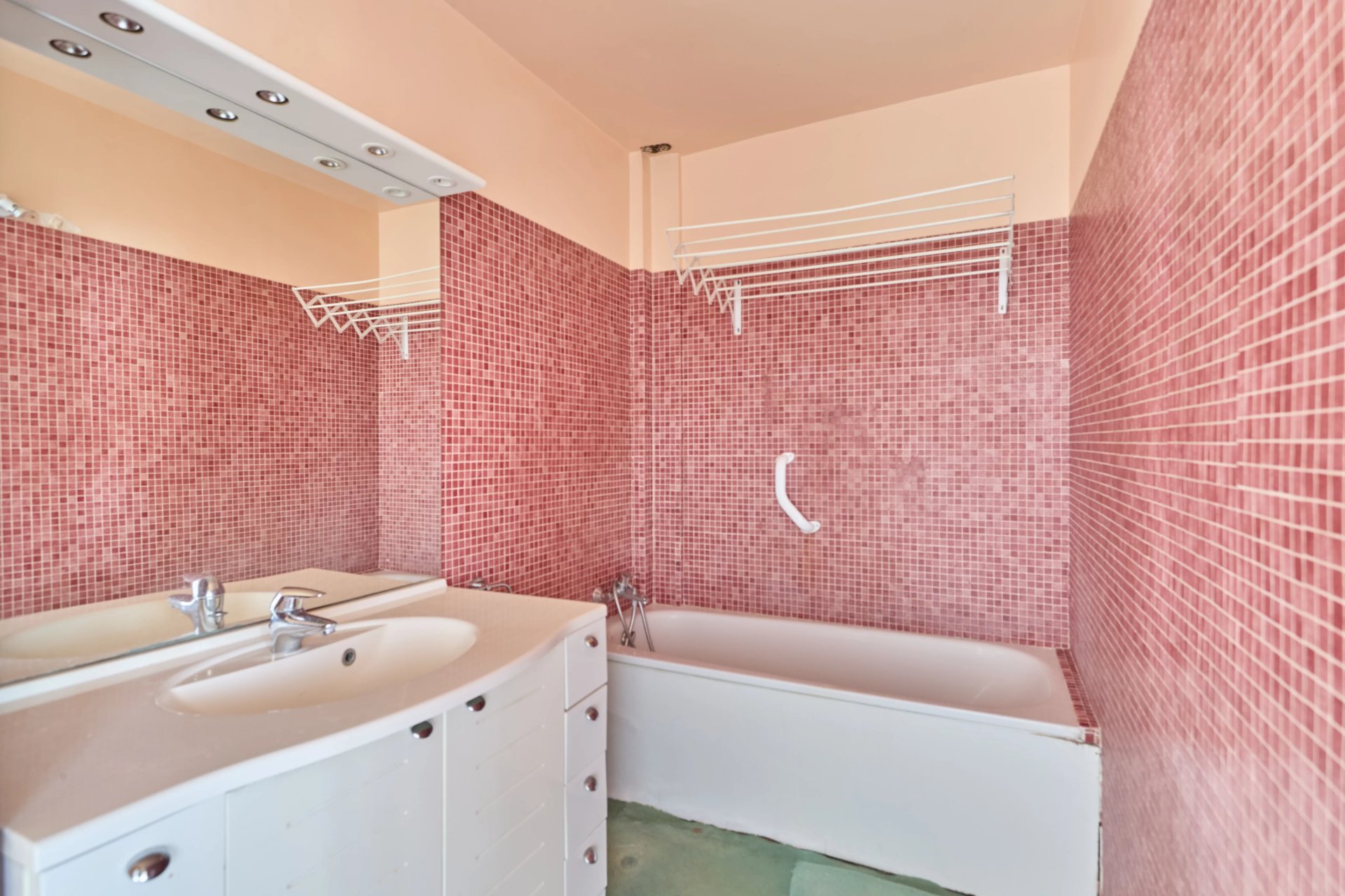 3 Bedroom Apartment/Flat's Image 8